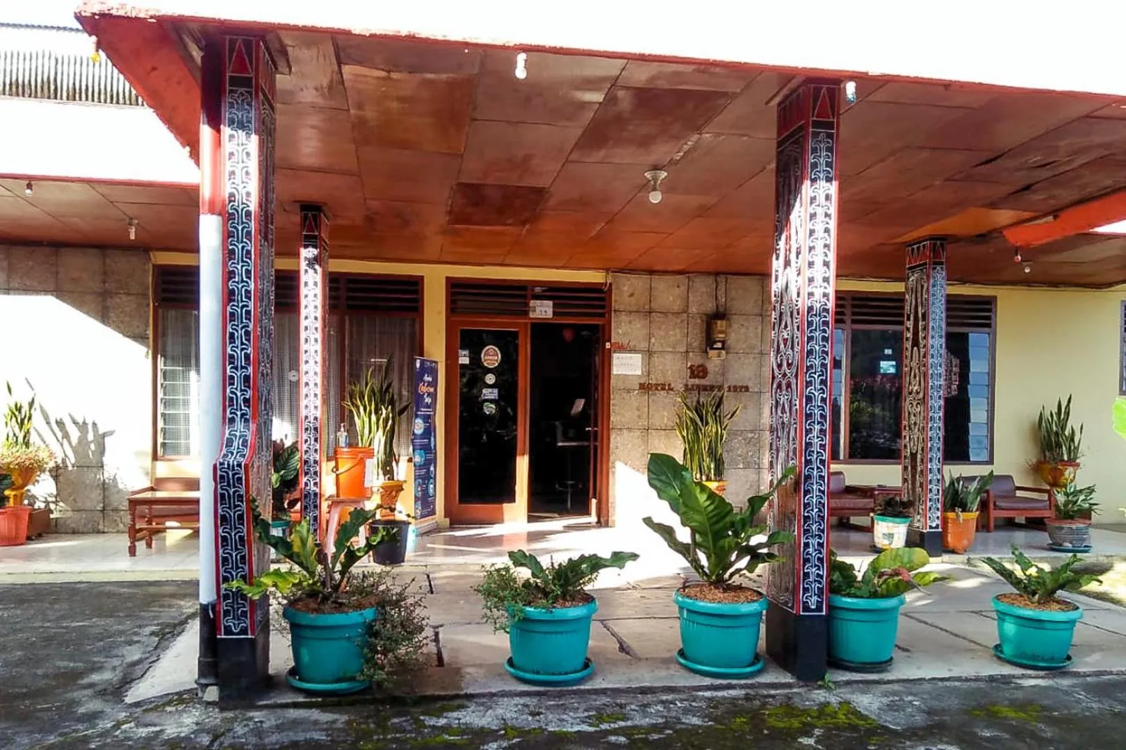 Hotel Olibert Parapat Ajibata Mitra RedDoorz