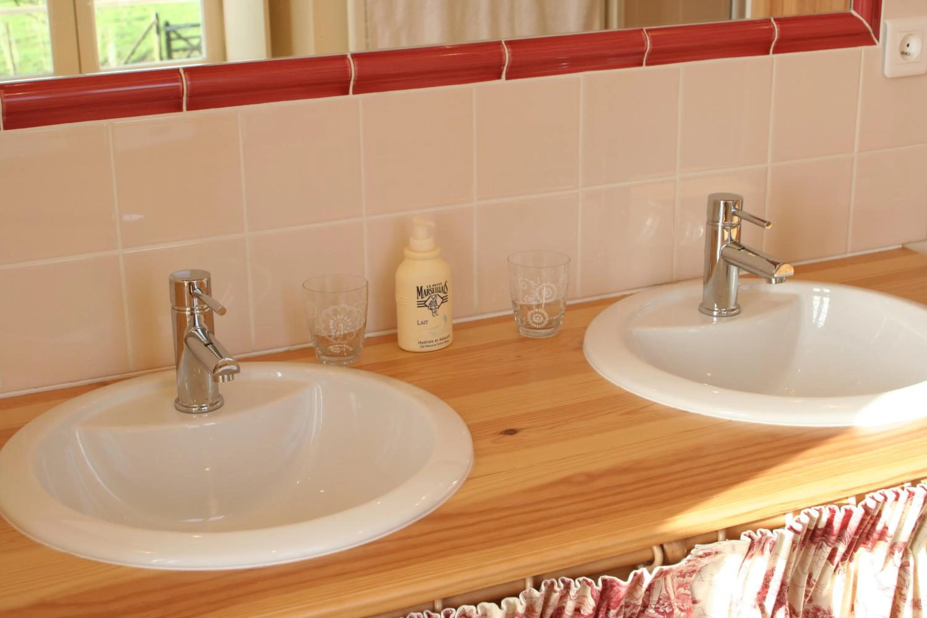 Bathroom in Gite et Chambres d'Hôtes Clos de Mondetour