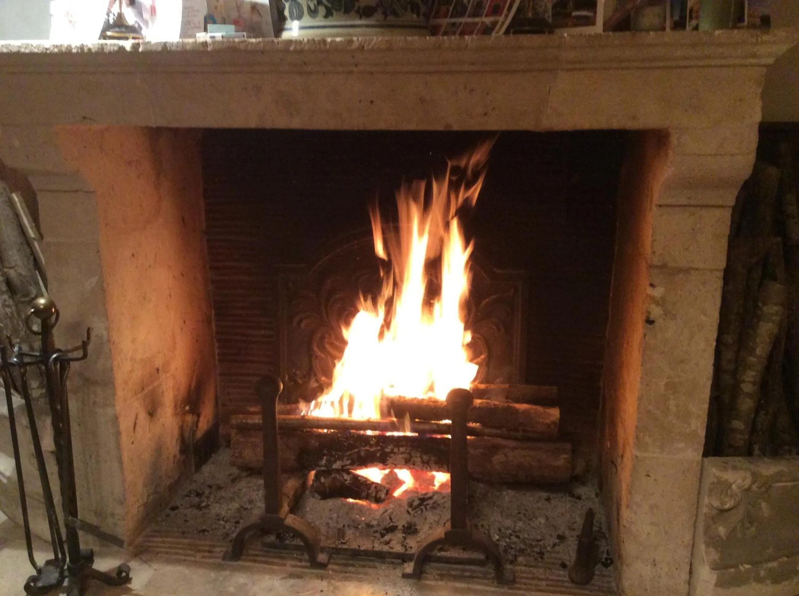 flat iron in Gite et Chambres d'Hôtes Clos de Mondetour