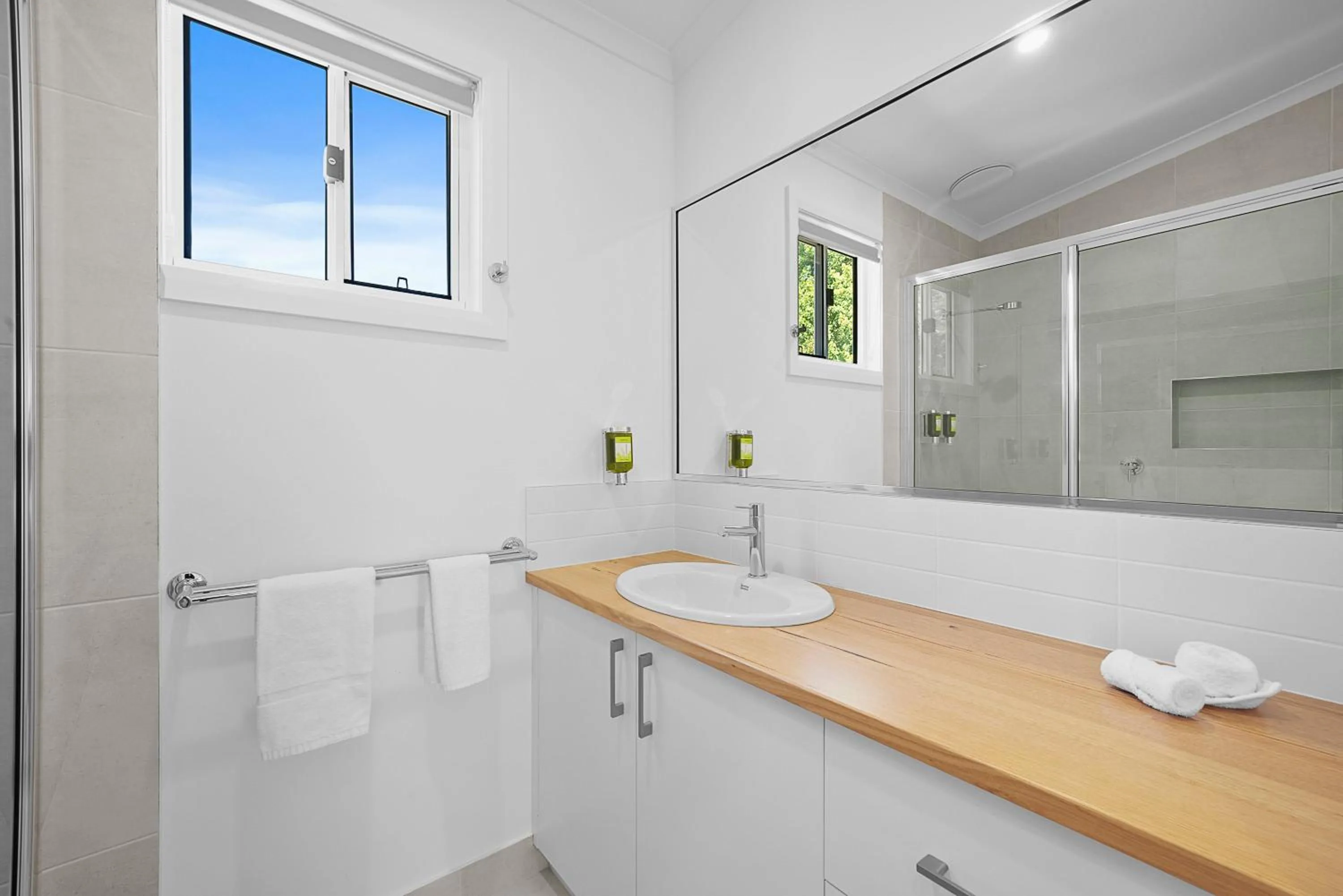 Bathroom in Myrtleford Holiday Park