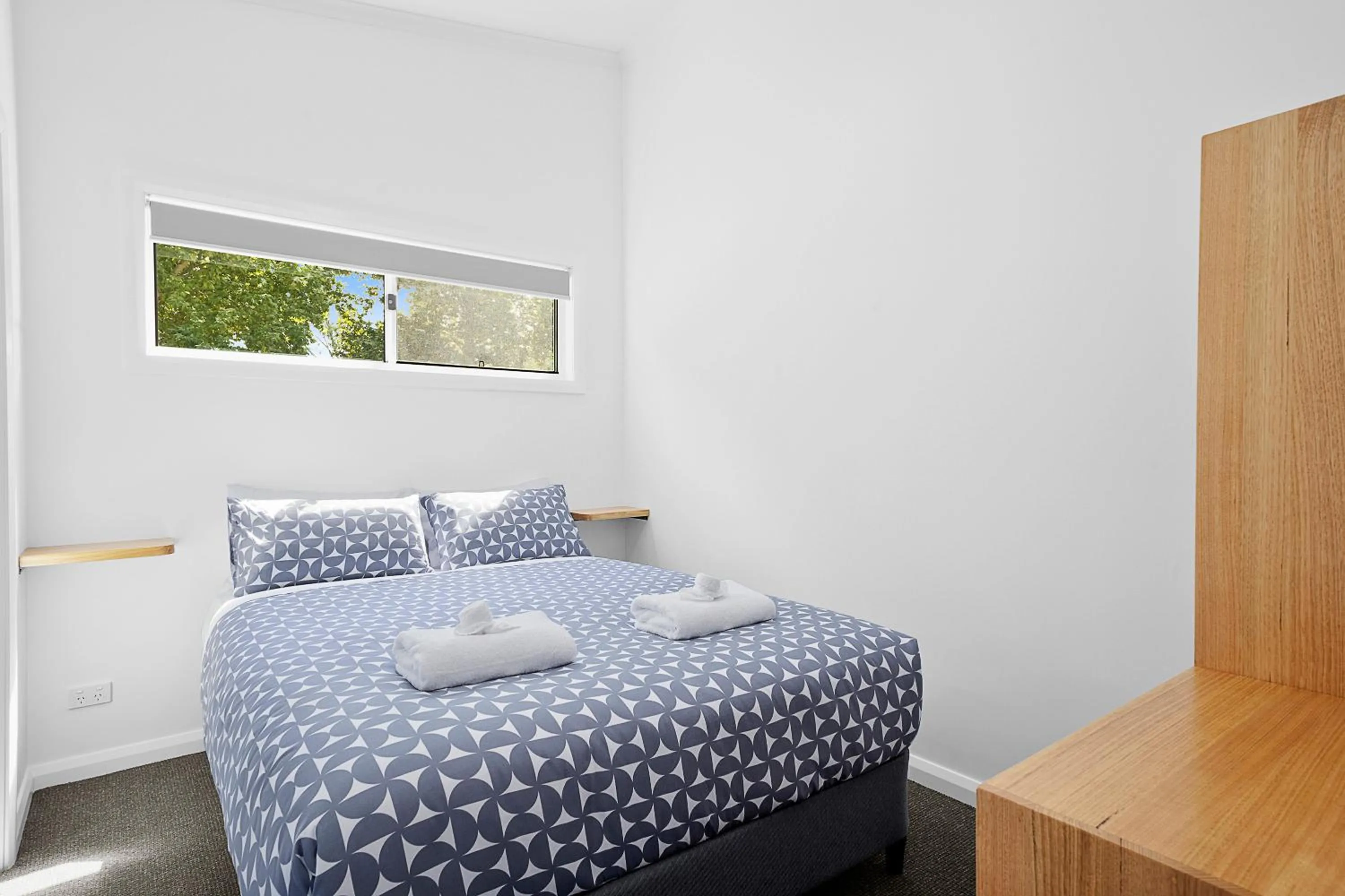 Bedroom, Bed in Myrtleford Holiday Park