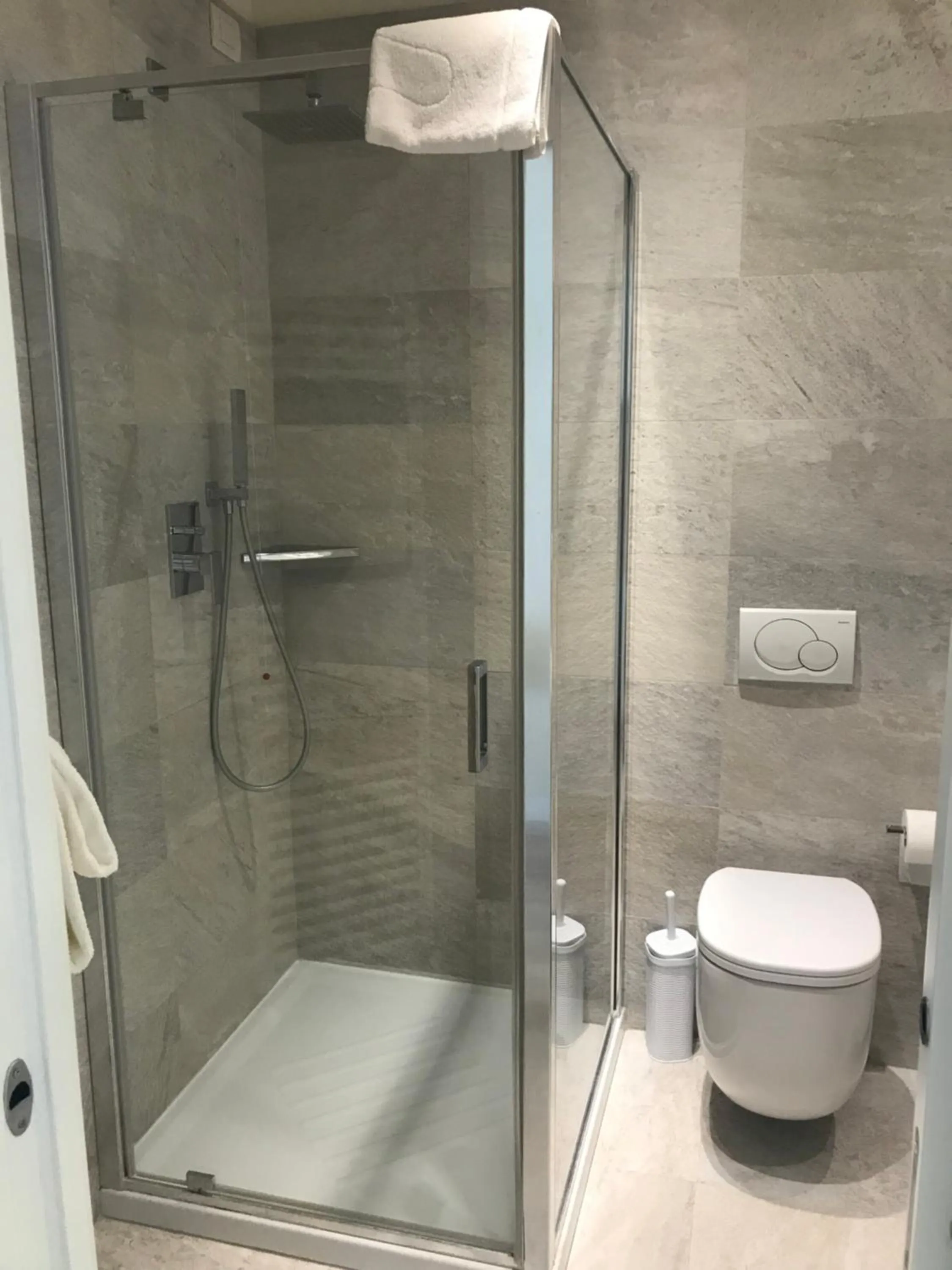 Bathroom in Hotel Aristeo