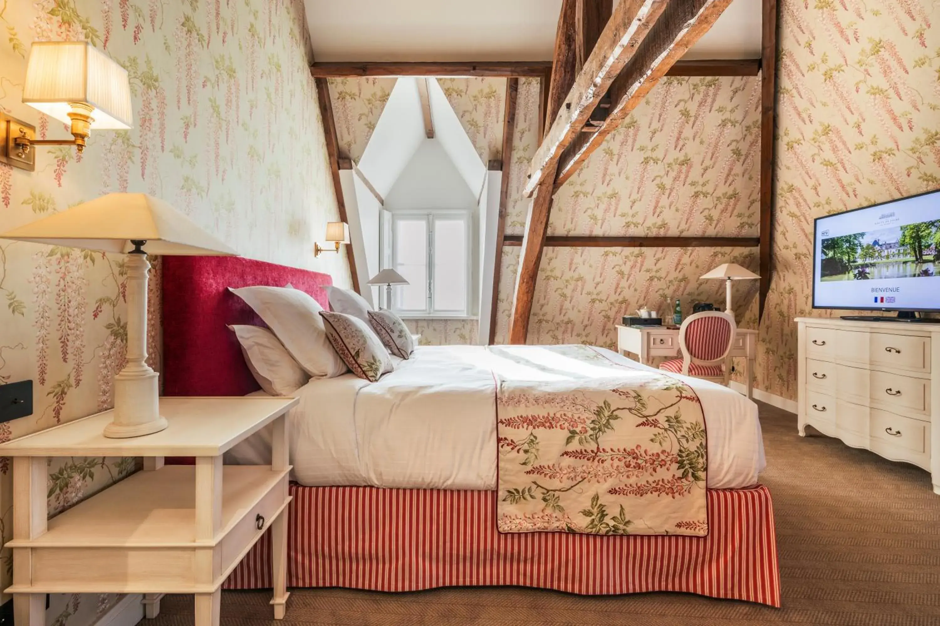 Family Suite in Les Hauts de Loire Relais & Châteaux Family Suite in Les Hauts de Loire Relais & Châteaux