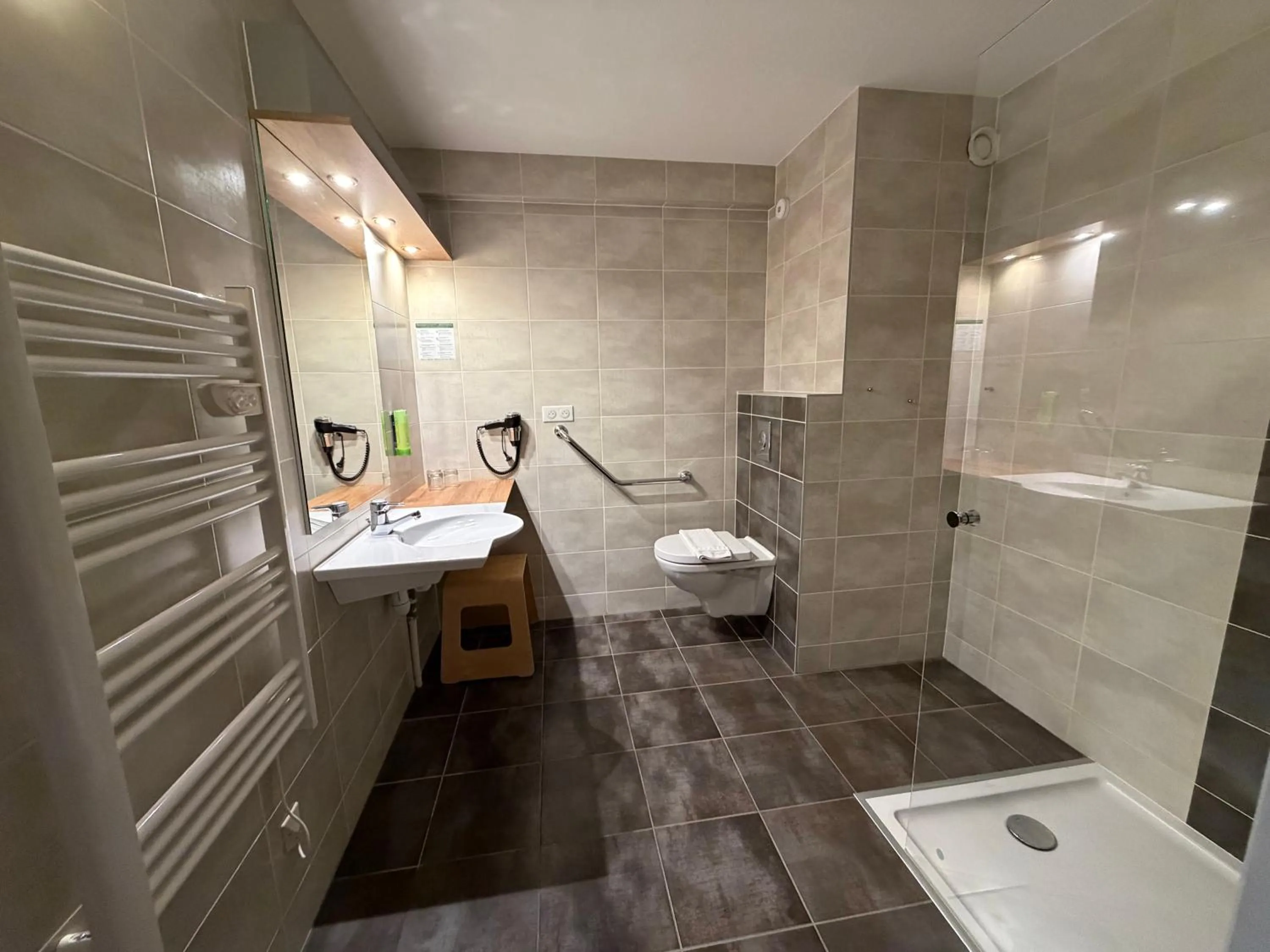 Shower in Au Relais de l'Ill