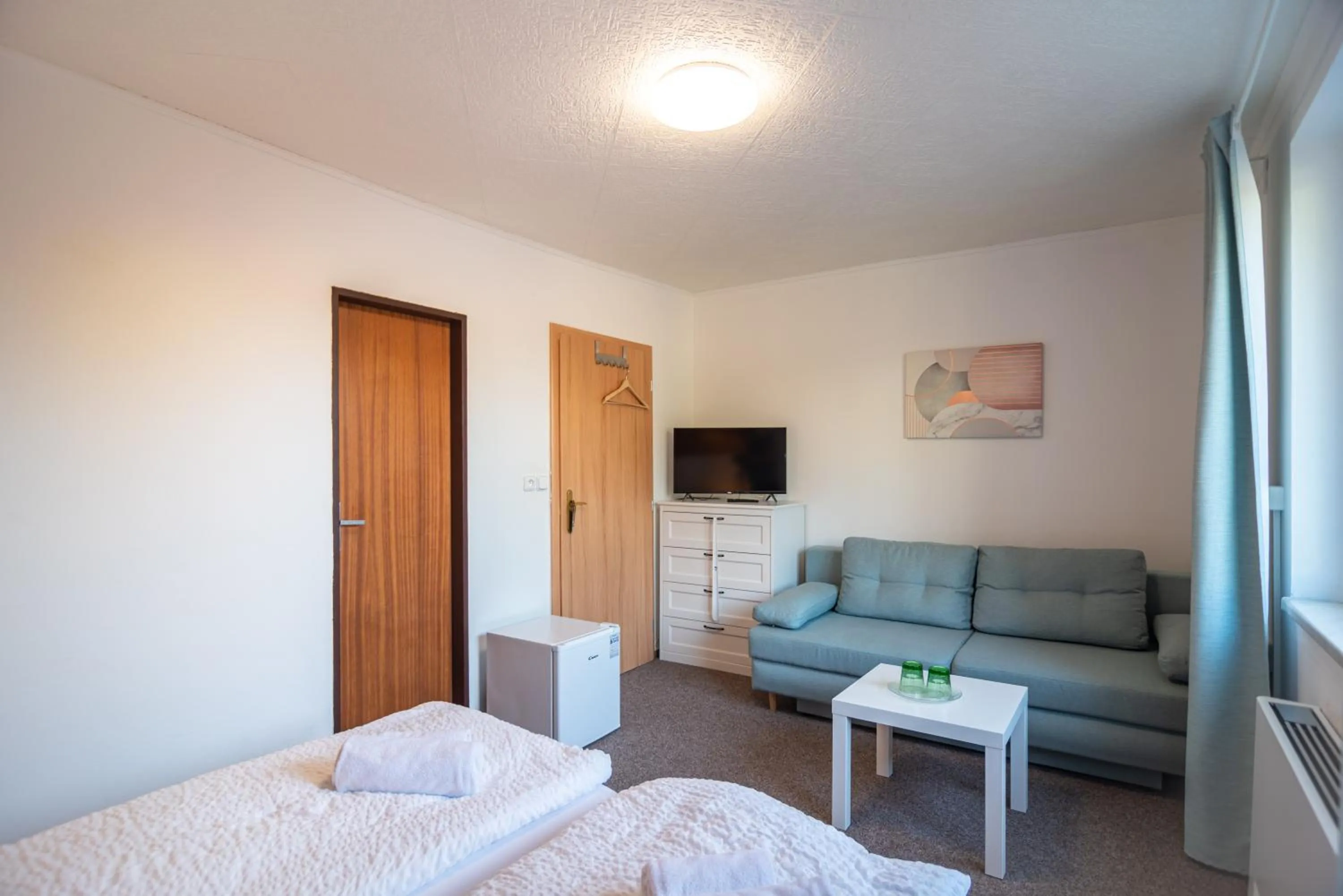 Bed in Mikulov - Inn - hotel s vinným sklepem Venuše