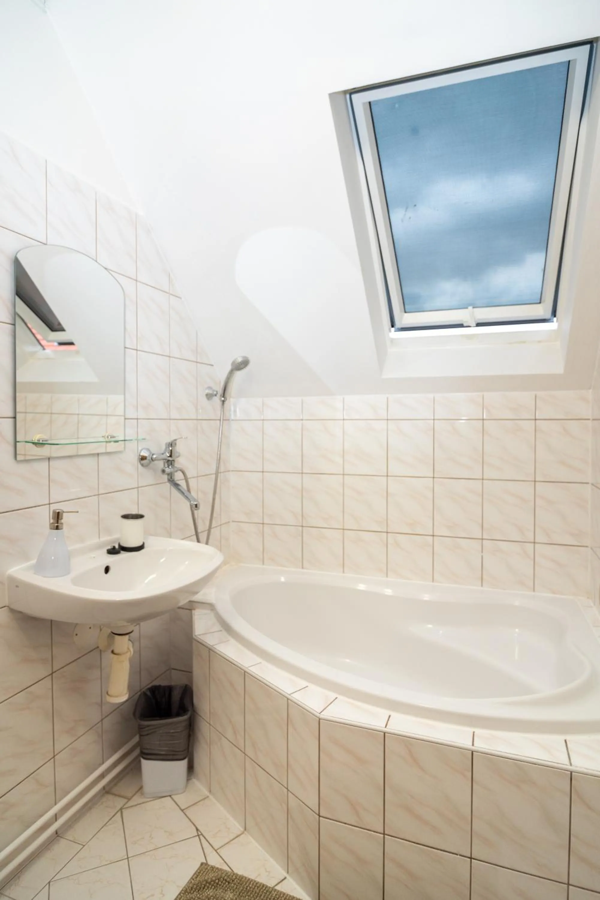 Mikulov - Inn - hotel s vinným sklepem Venuše