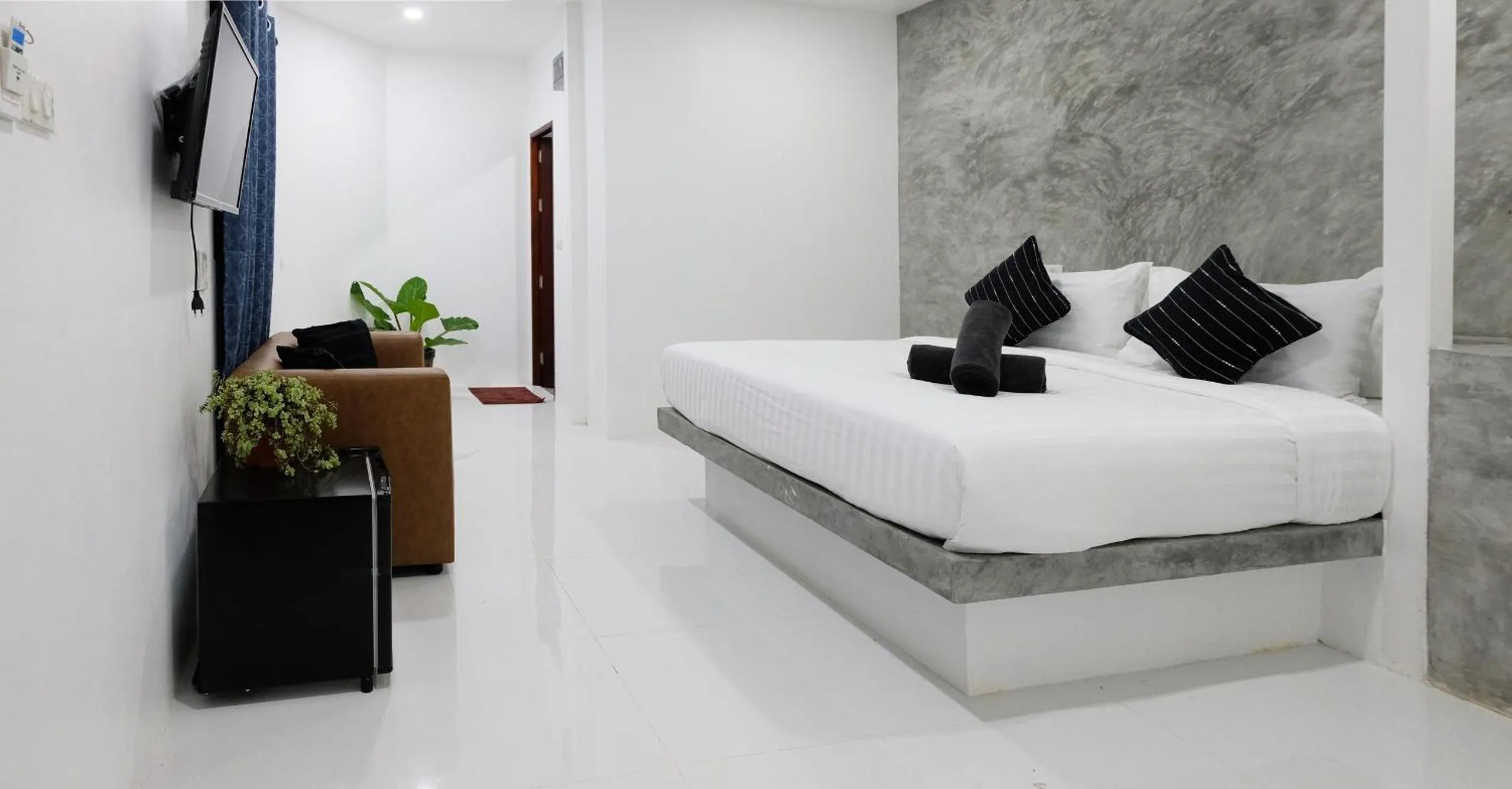 Bed in The Sky Hometel