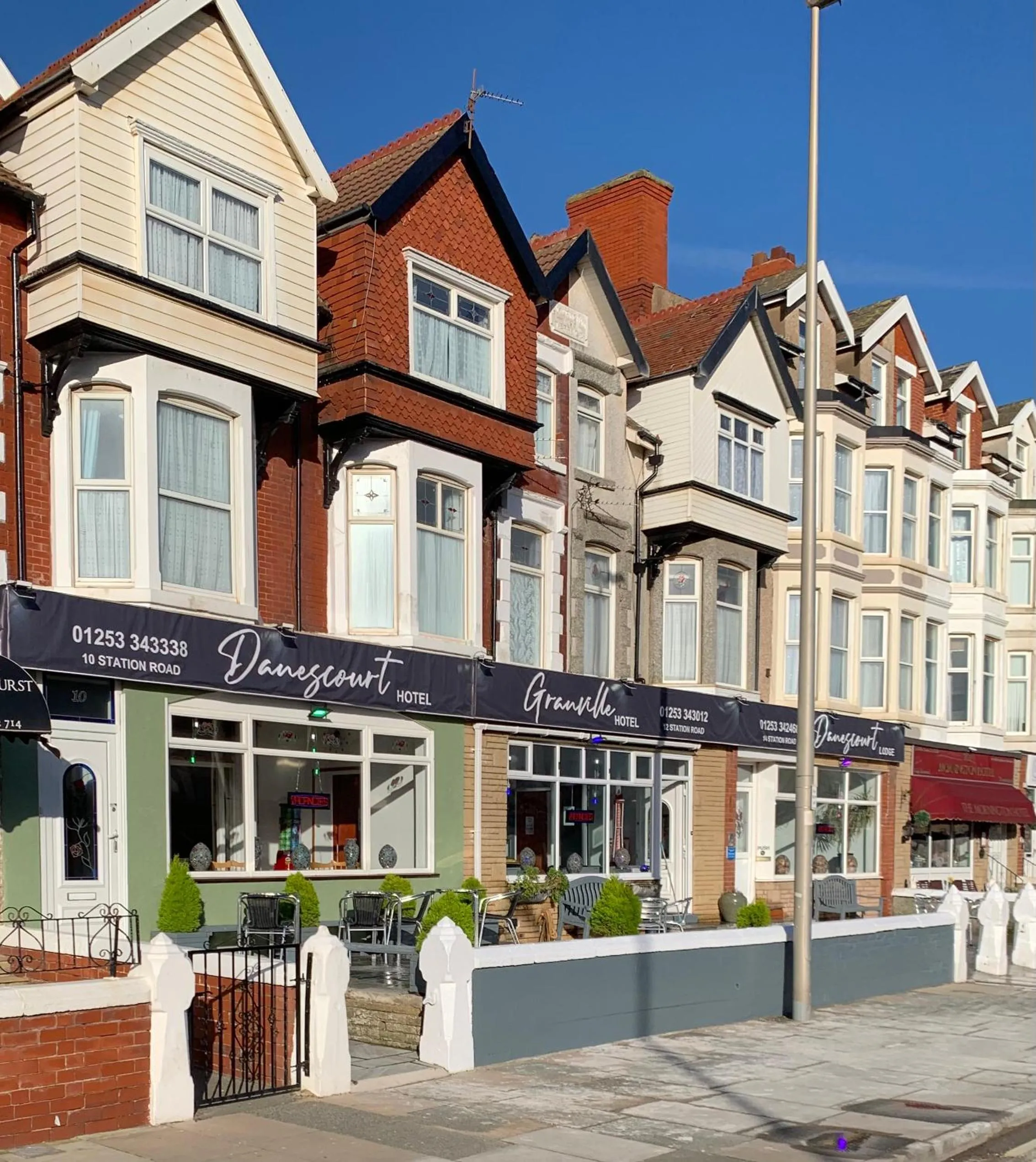 Property building in Danescourt Lodge