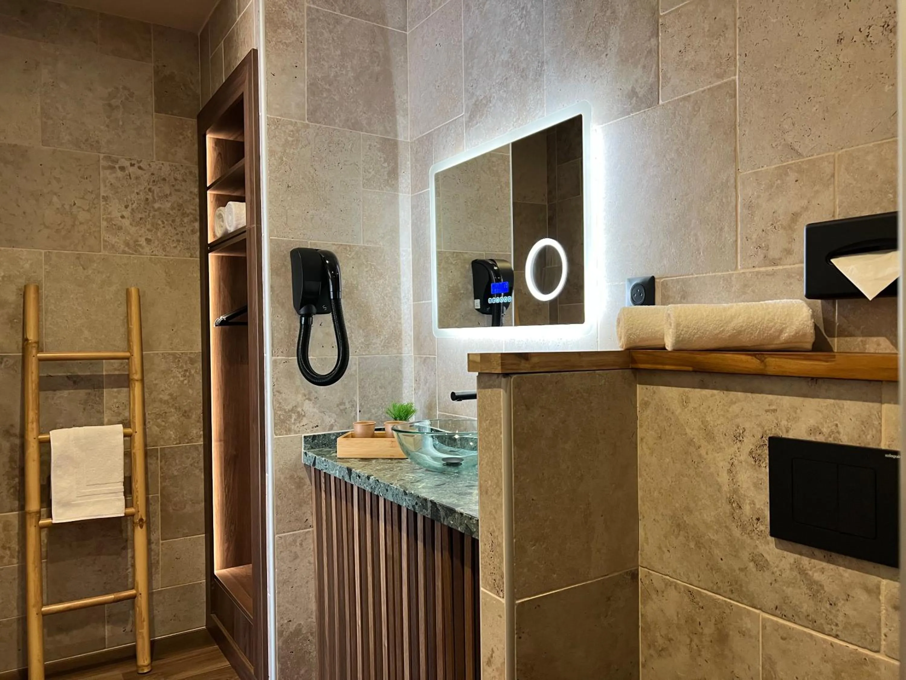 Shower in Cocoon inn