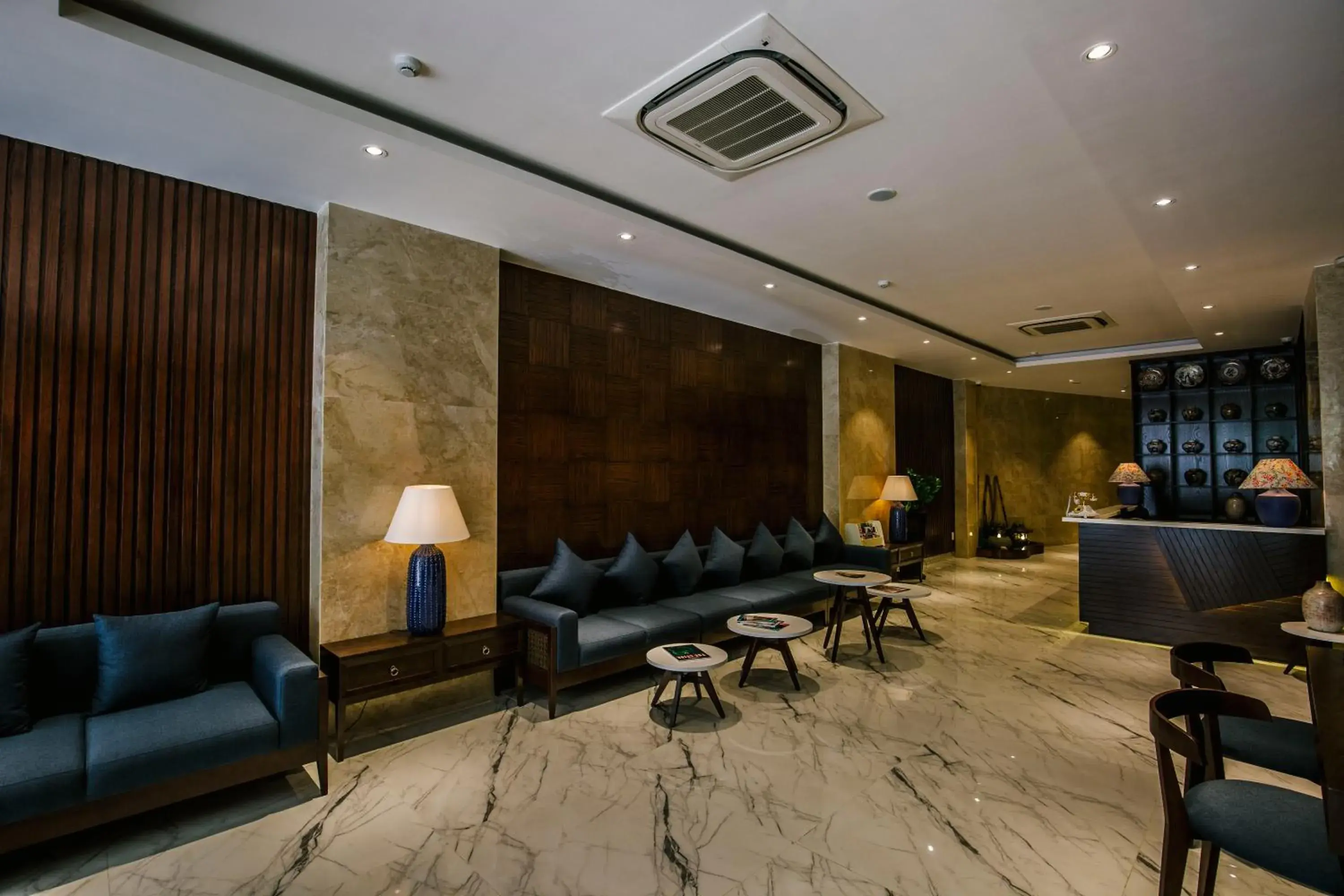 Restaurant/places to eat in Roseland Sweet Hotel Restaurant/places to eat in Roseland Sweet Hotel