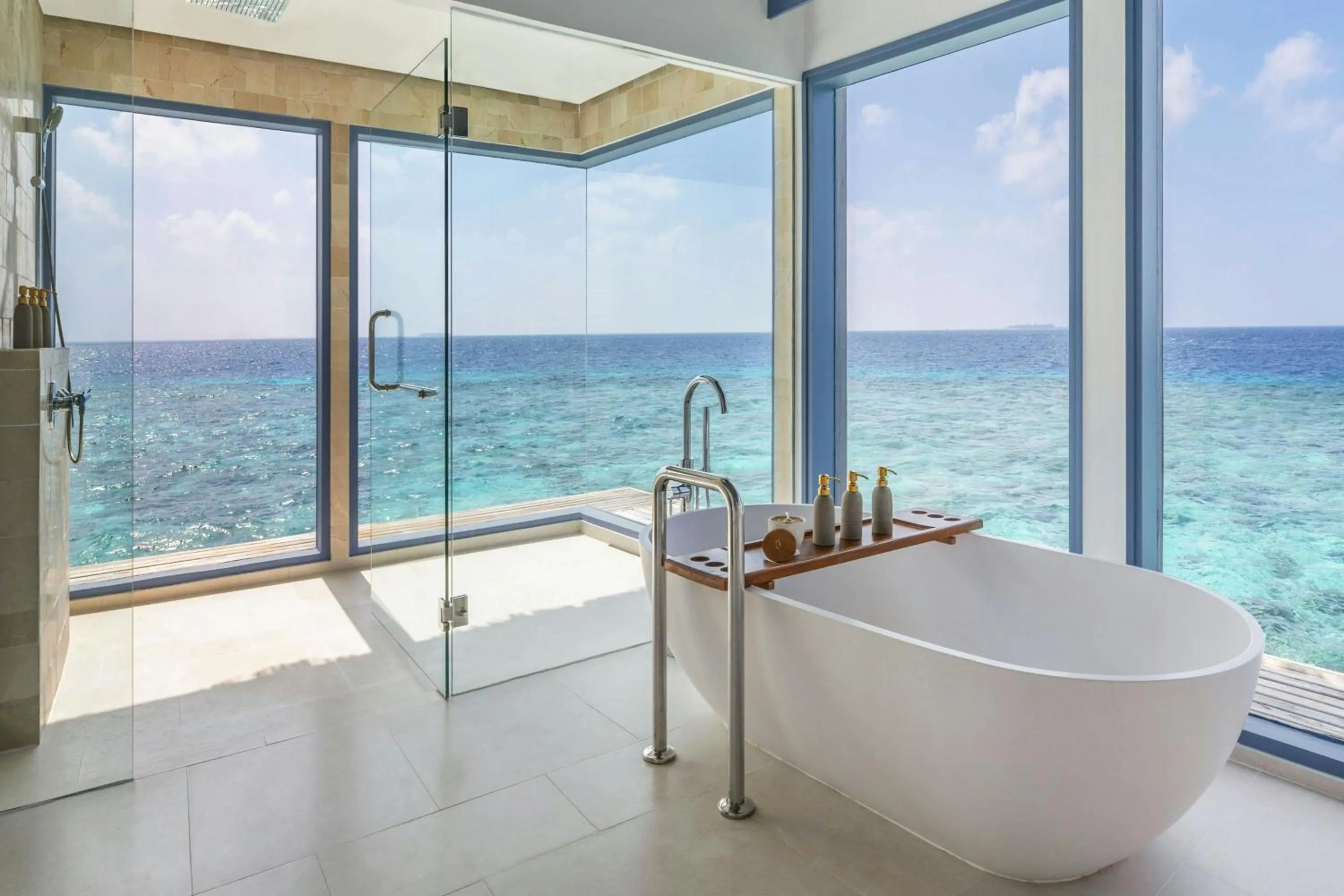 Bathroom in The Halcyon Private Isles Maldives, Autograph Collection