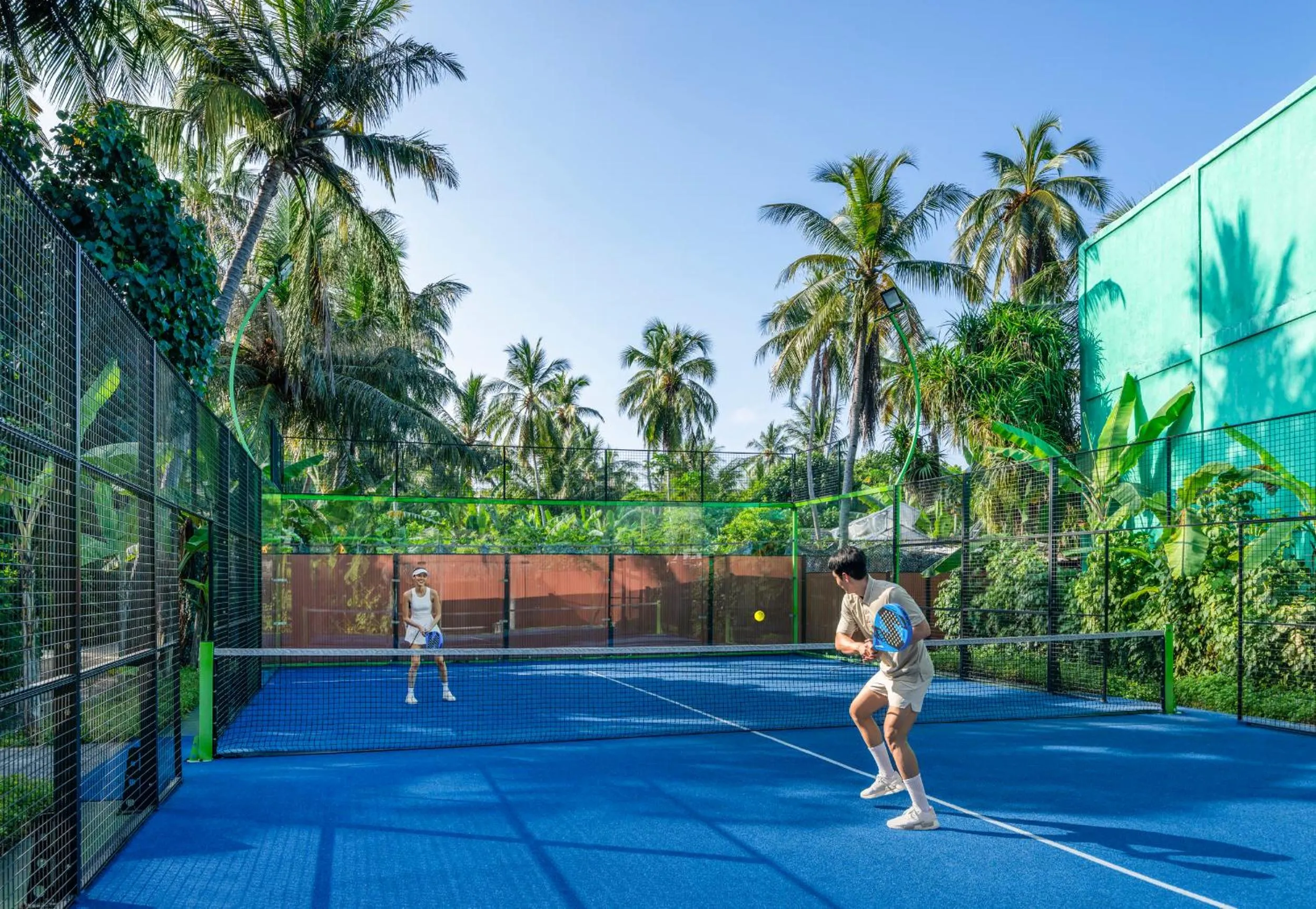 Tennis court in The Halcyon Private Isles Maldives, Autograph Collection