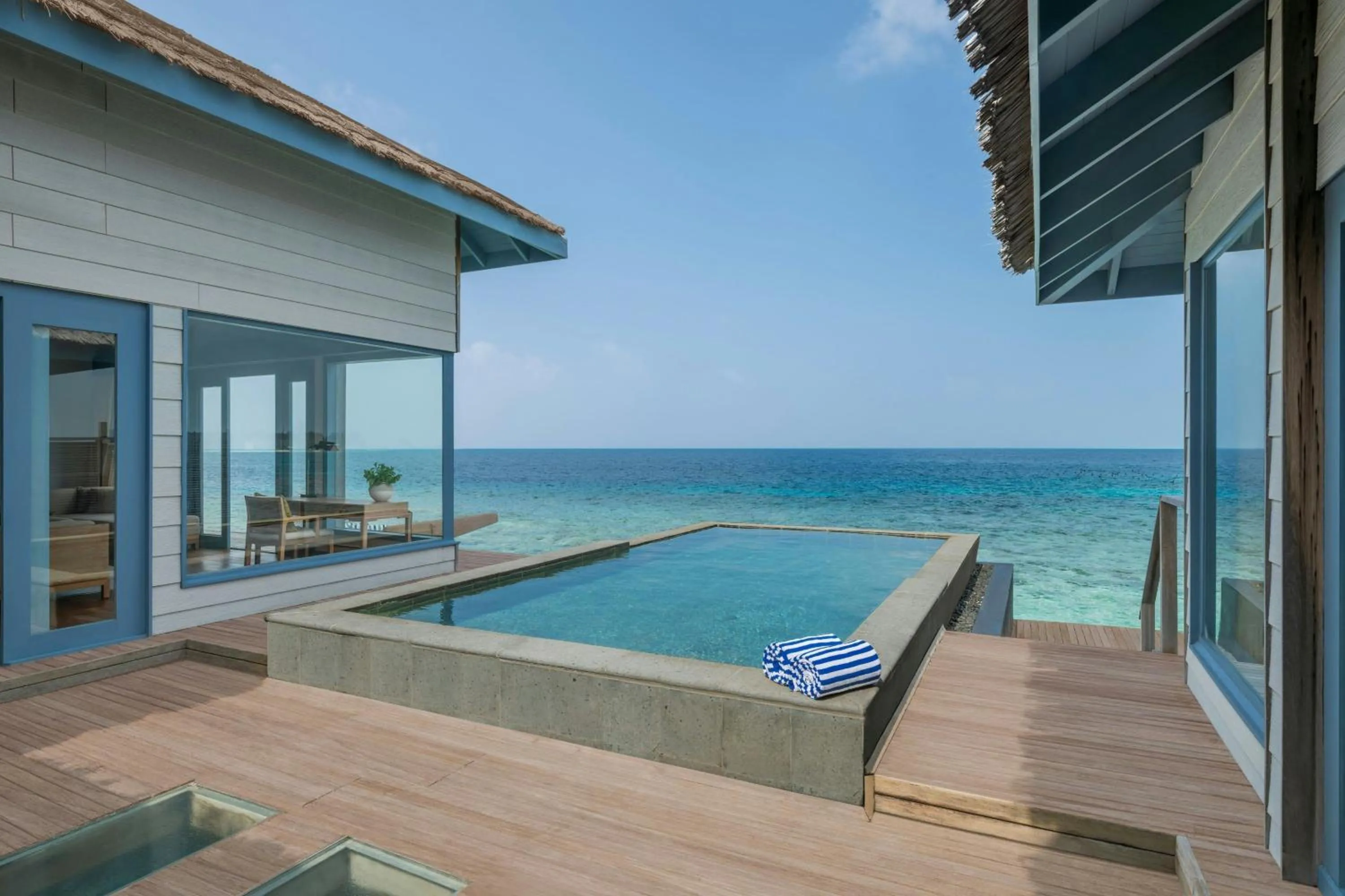 Swimming pool in The Halcyon Private Isles Maldives, Autograph Collection