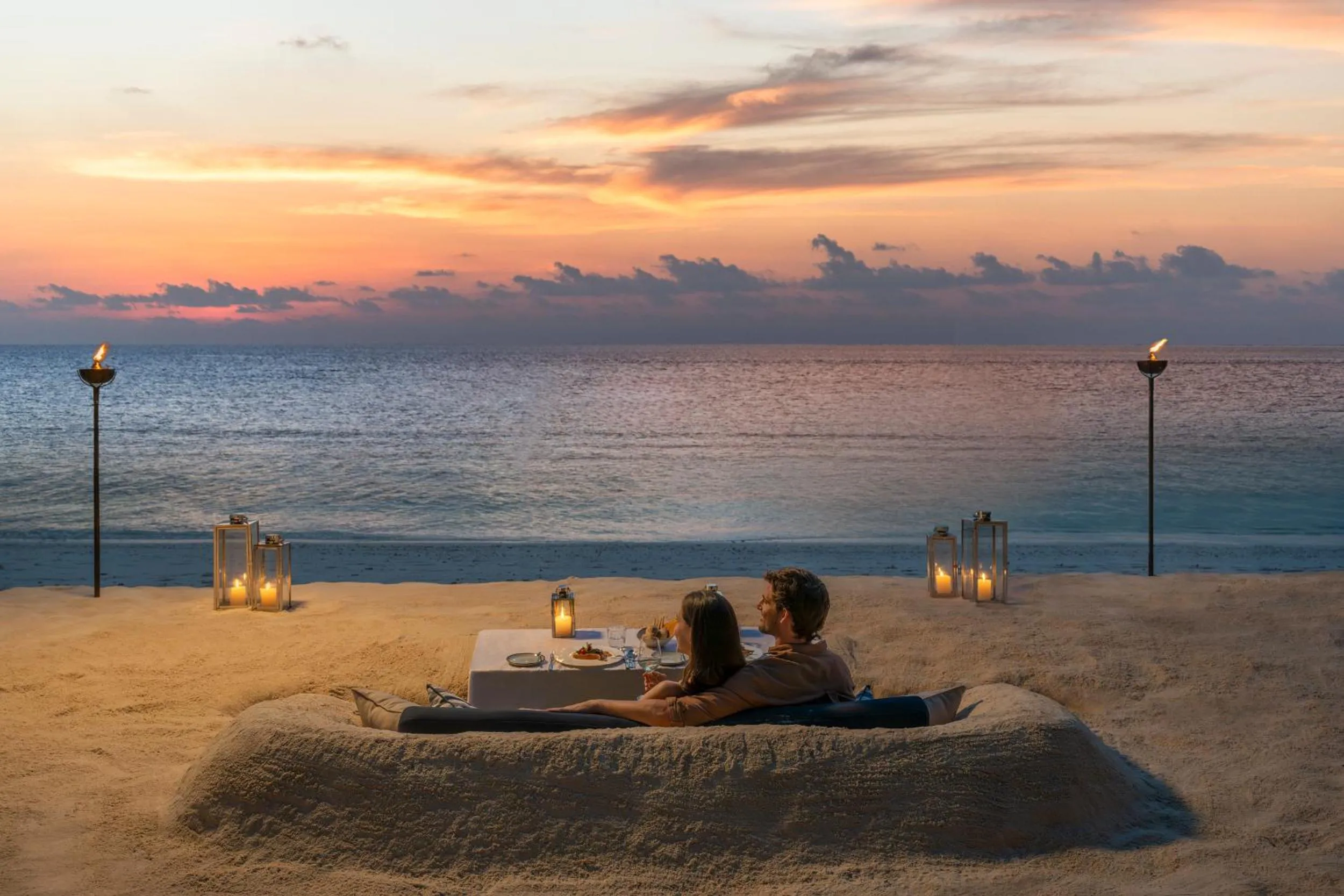 Restaurant/places to eat in The Halcyon Private Isles Maldives, Autograph Collection