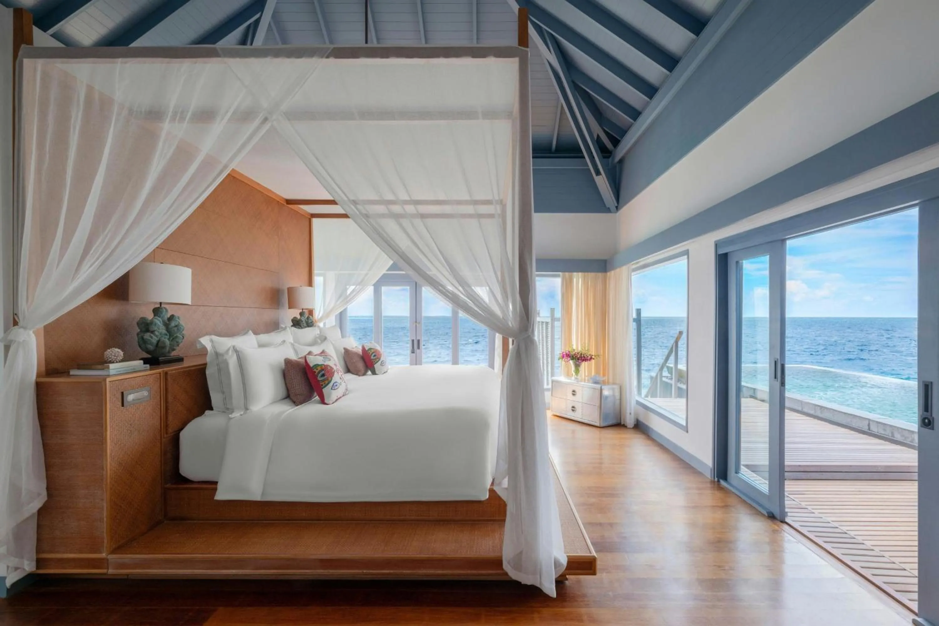 Bedroom, Bed in The Halcyon Private Isles Maldives, Autograph Collection
