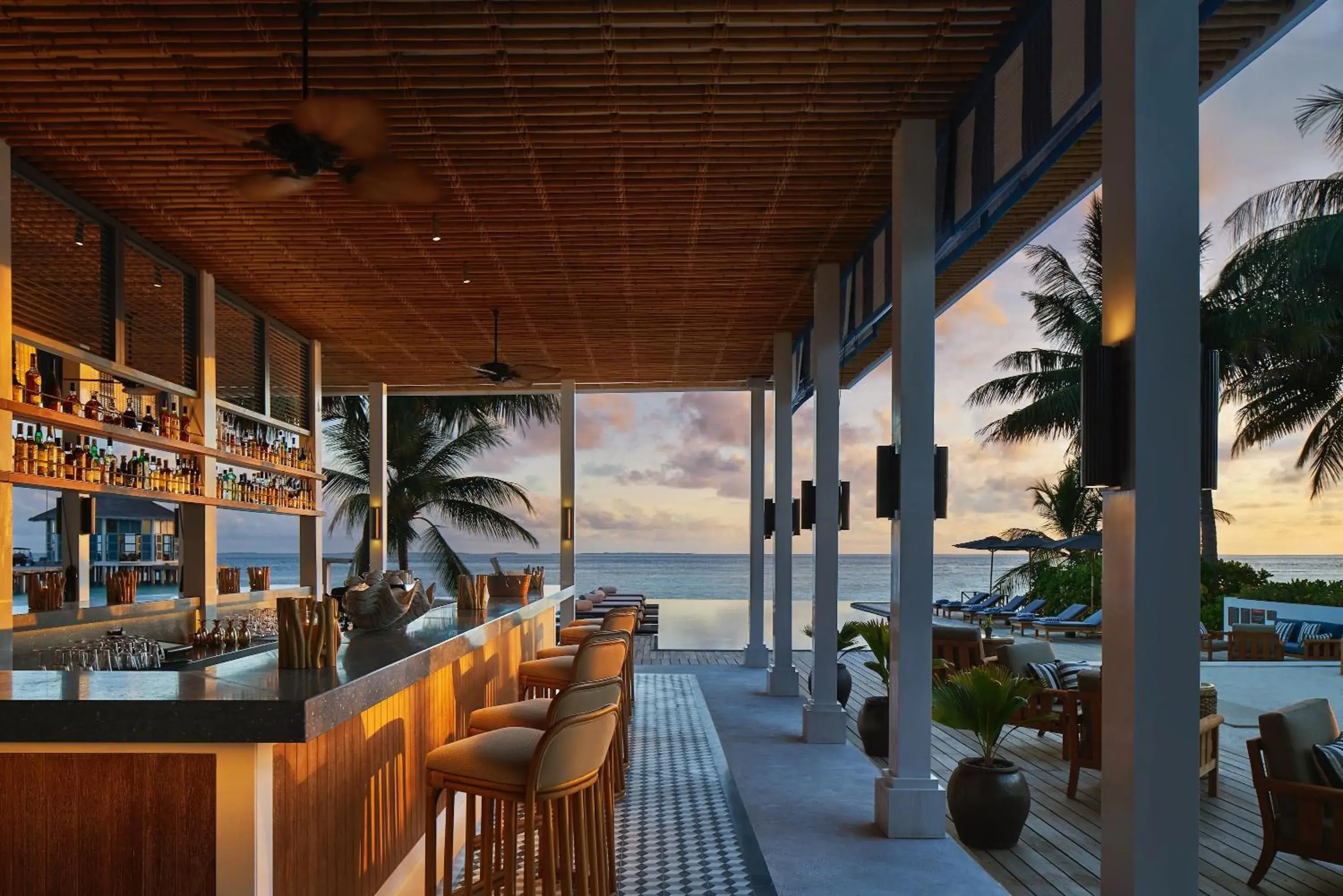 Restaurant/places to eat in Raffles Maldives Meradhoo Restaurant/places to eat in Raffles Maldives Meradhoo