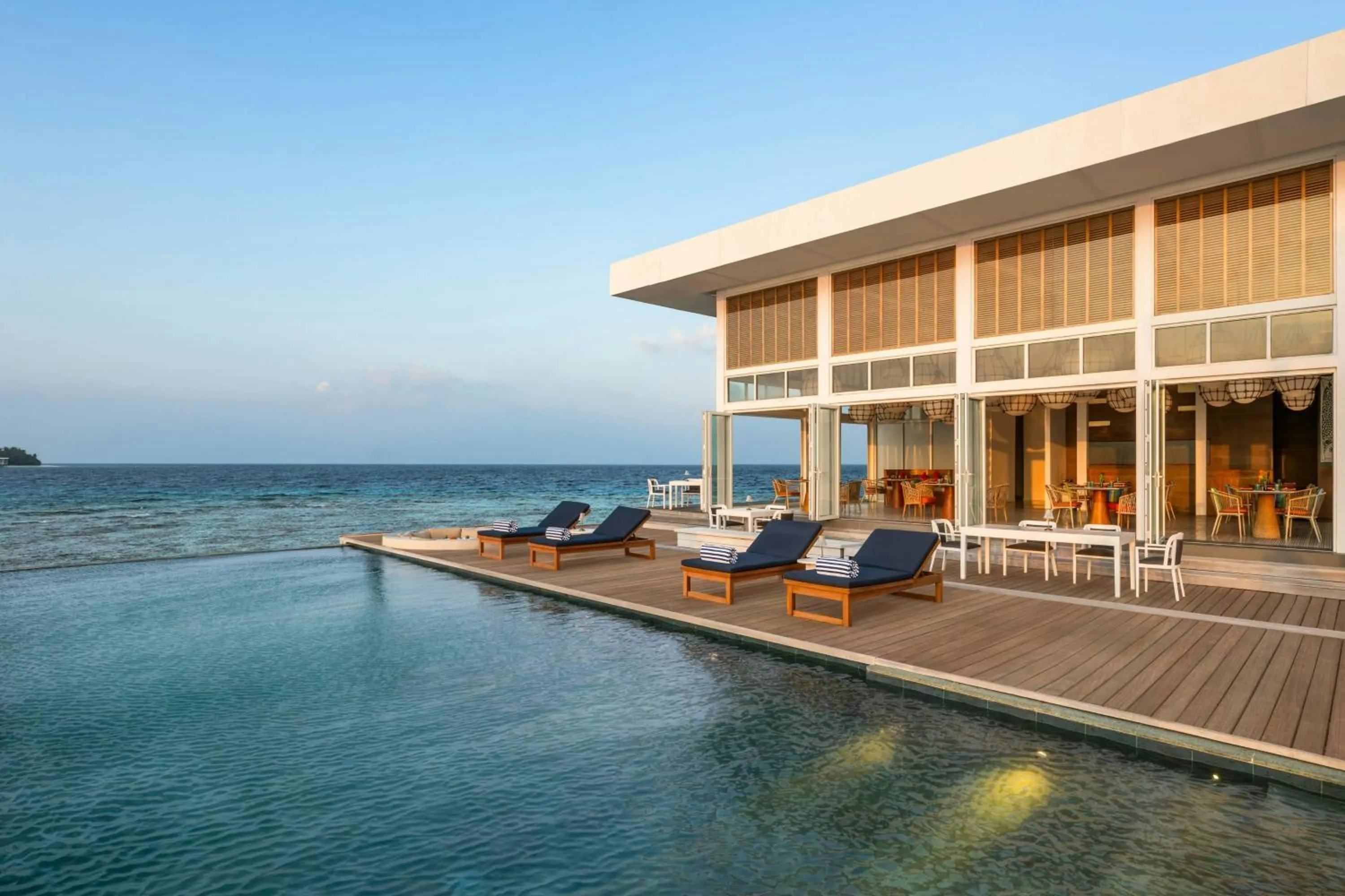 Swimming pool in The Halcyon Private Isles Maldives, Autograph Collection