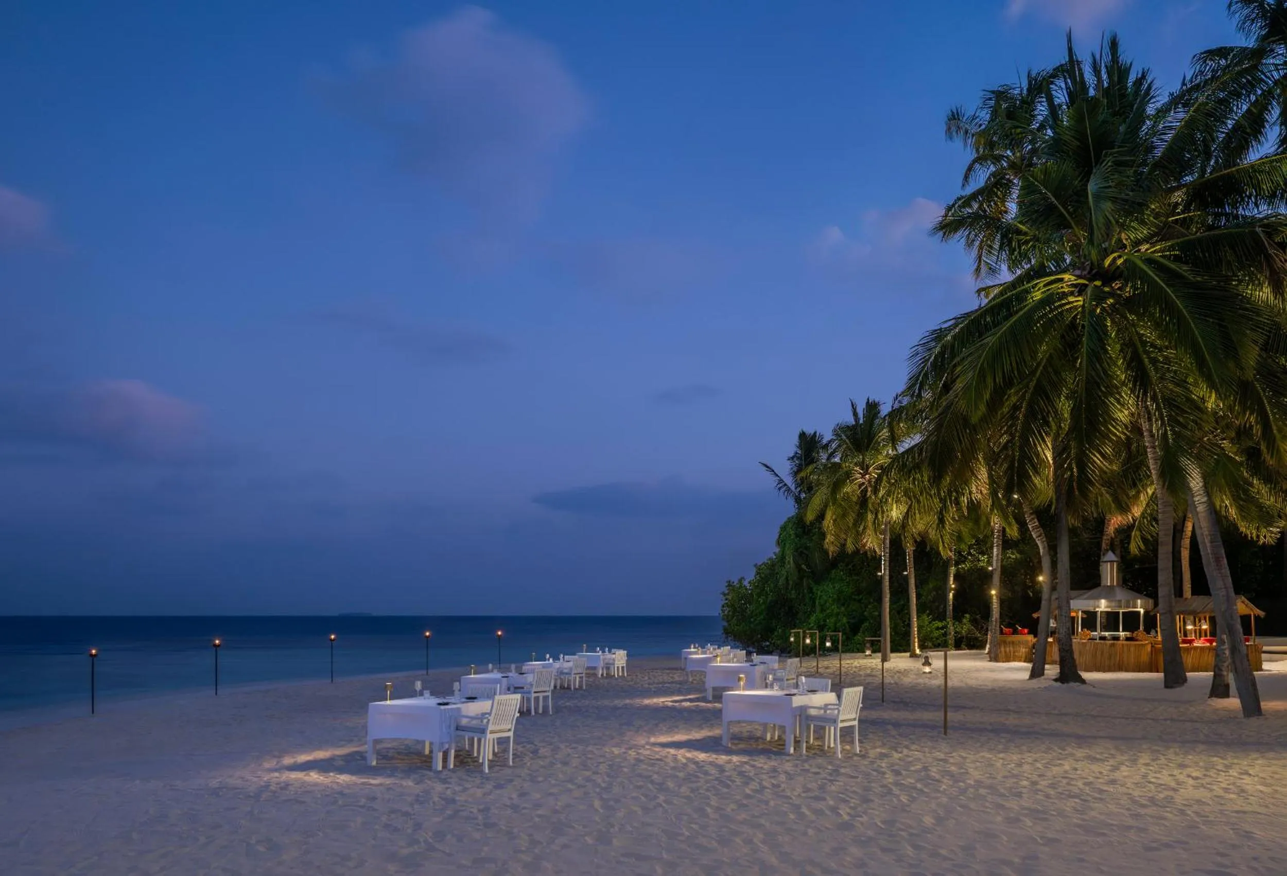 Restaurant/places to eat in The Halcyon Private Isles Maldives, Autograph Collection