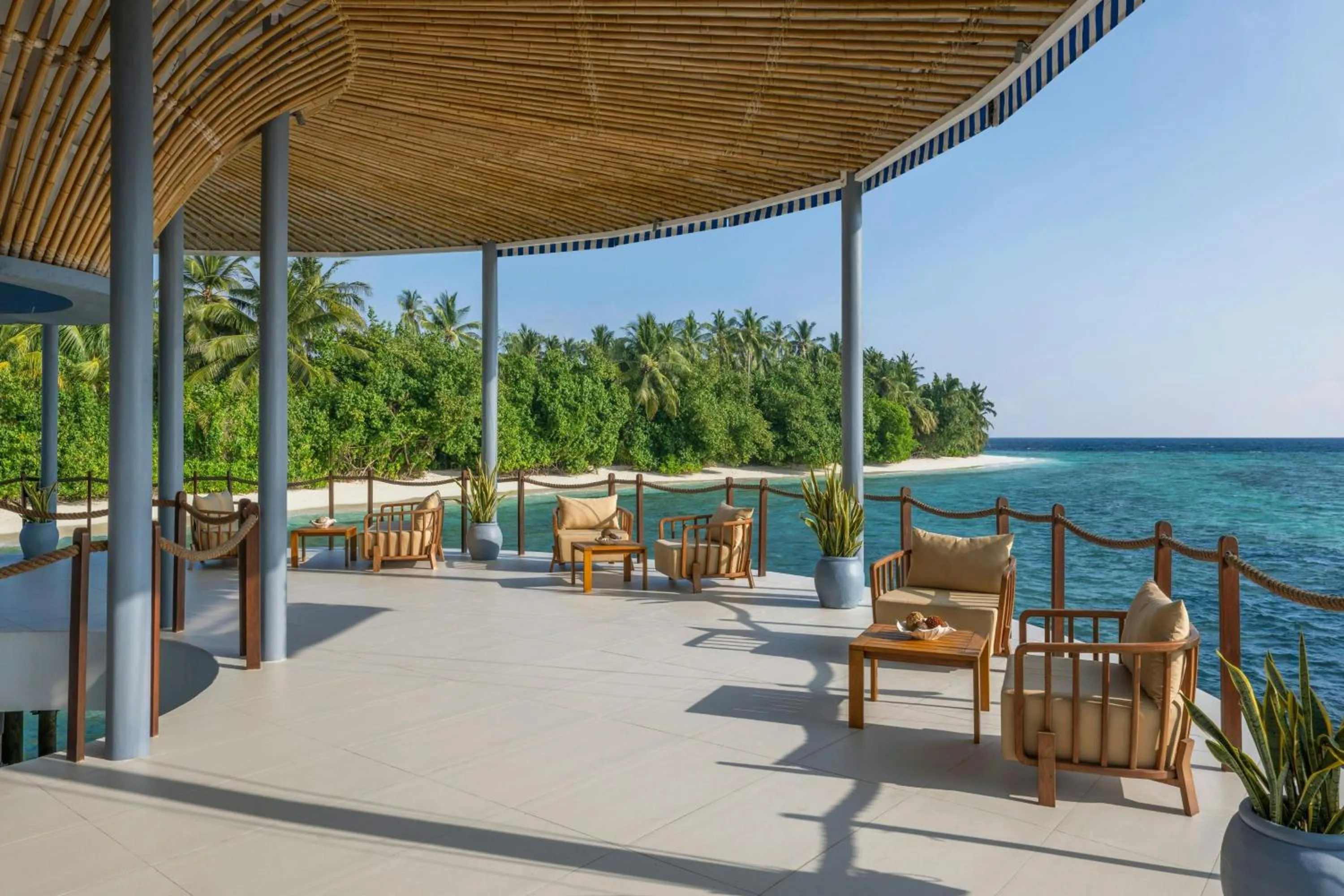 Lobby or reception in The Halcyon Private Isles Maldives, Autograph Collection