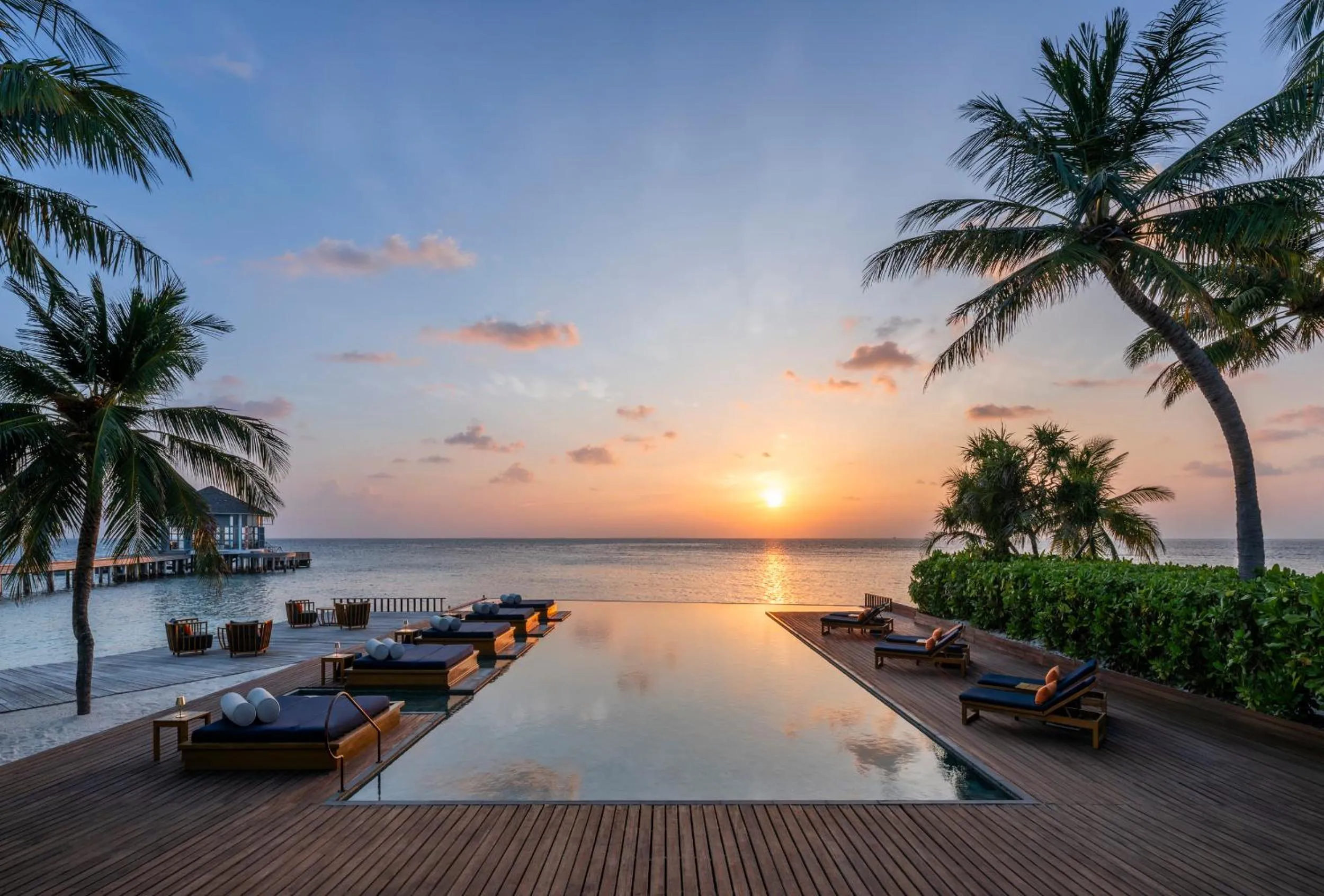 Swimming pool in The Halcyon Private Isles Maldives, Autograph Collection