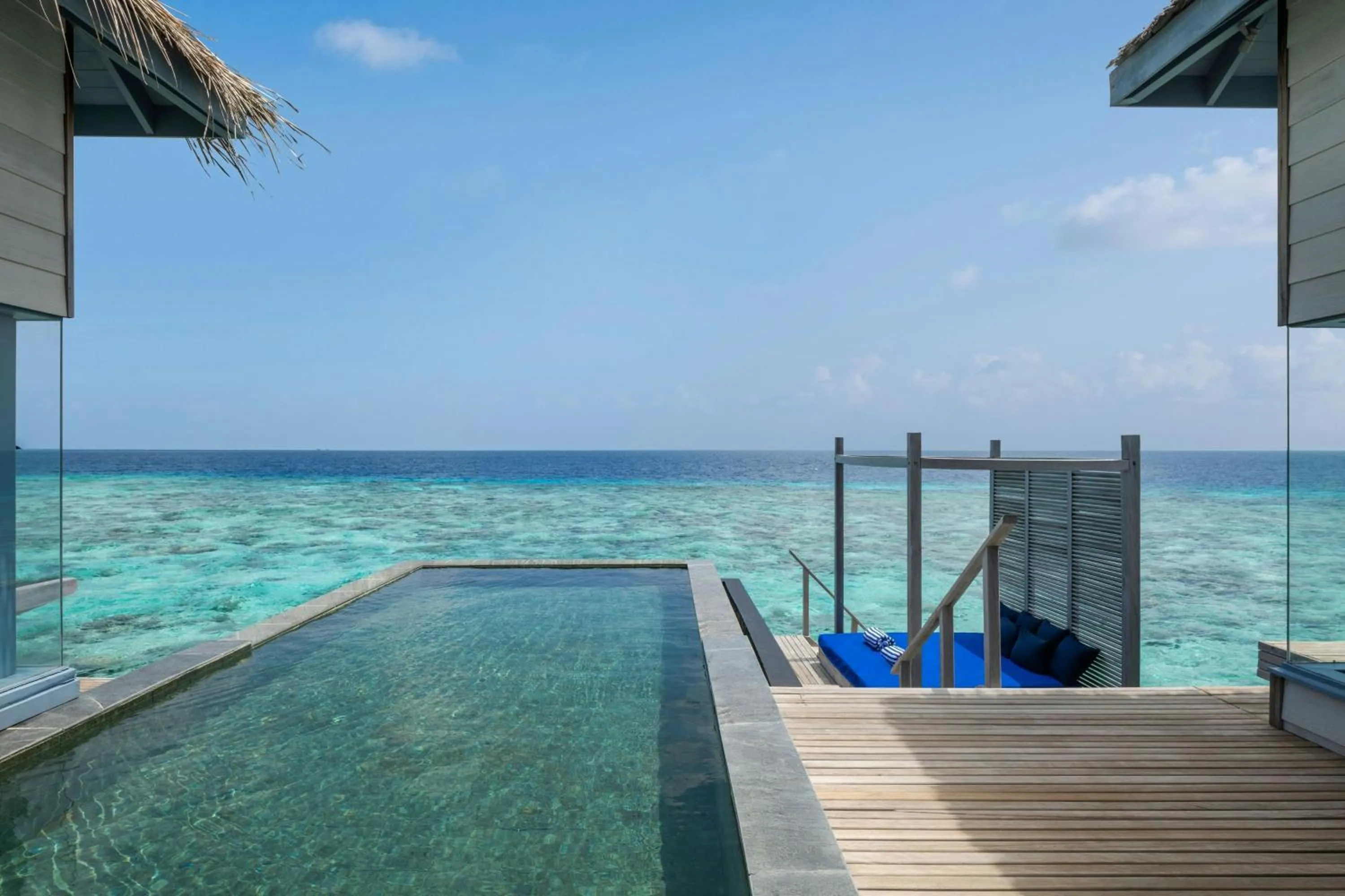 Swimming pool in The Halcyon Private Isles Maldives, Autograph Collection