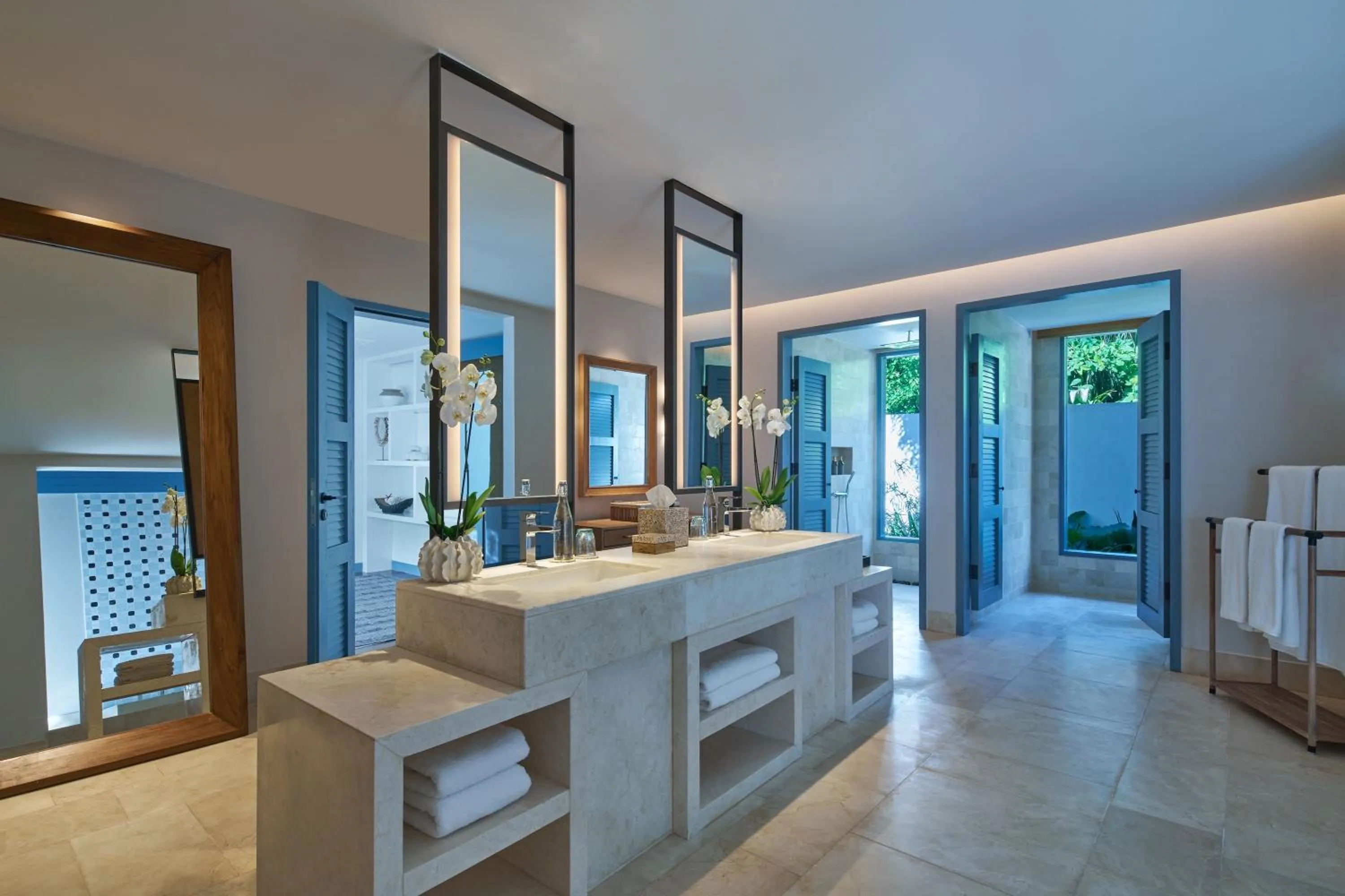 Bathroom in Raffles Maldives Meradhoo