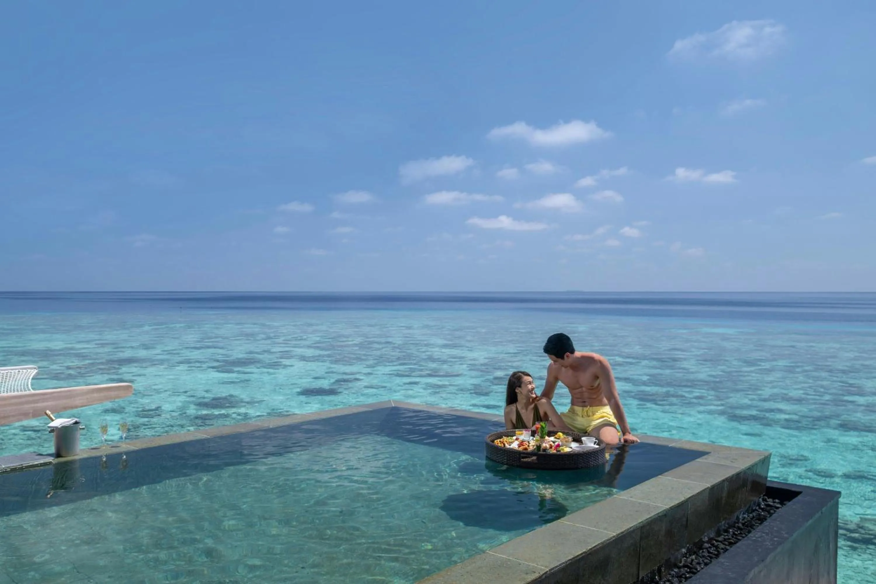 Breakfast in The Halcyon Private Isles Maldives, Autograph Collection