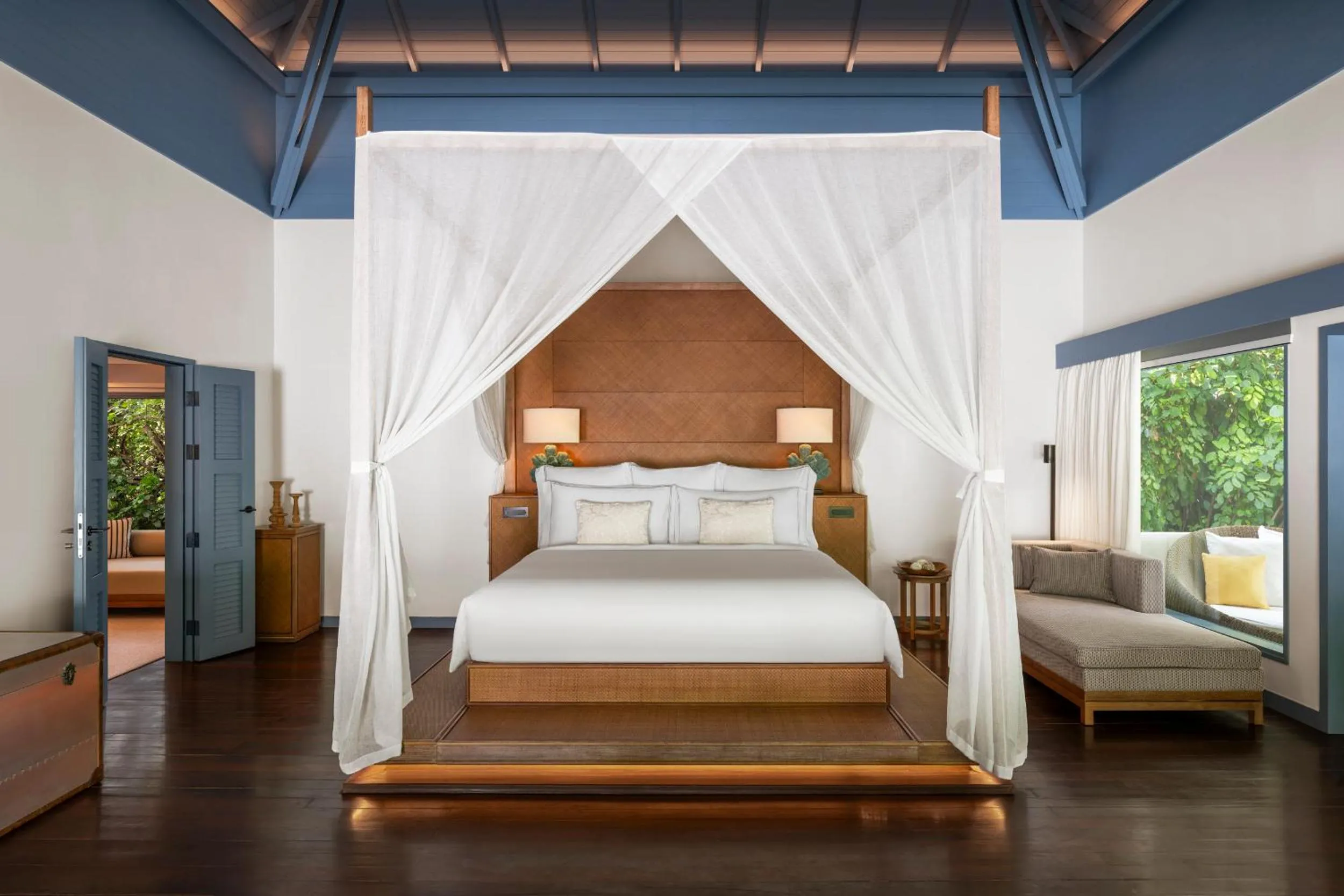 Bed in The Halcyon Private Isles Maldives, Autograph Collection