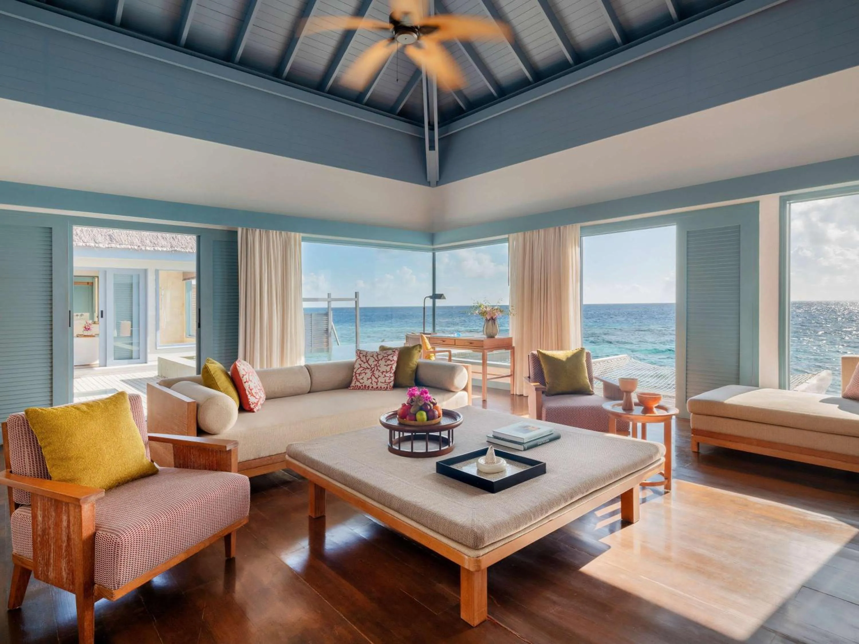 Bedroom in Raffles Maldives Meradhoo