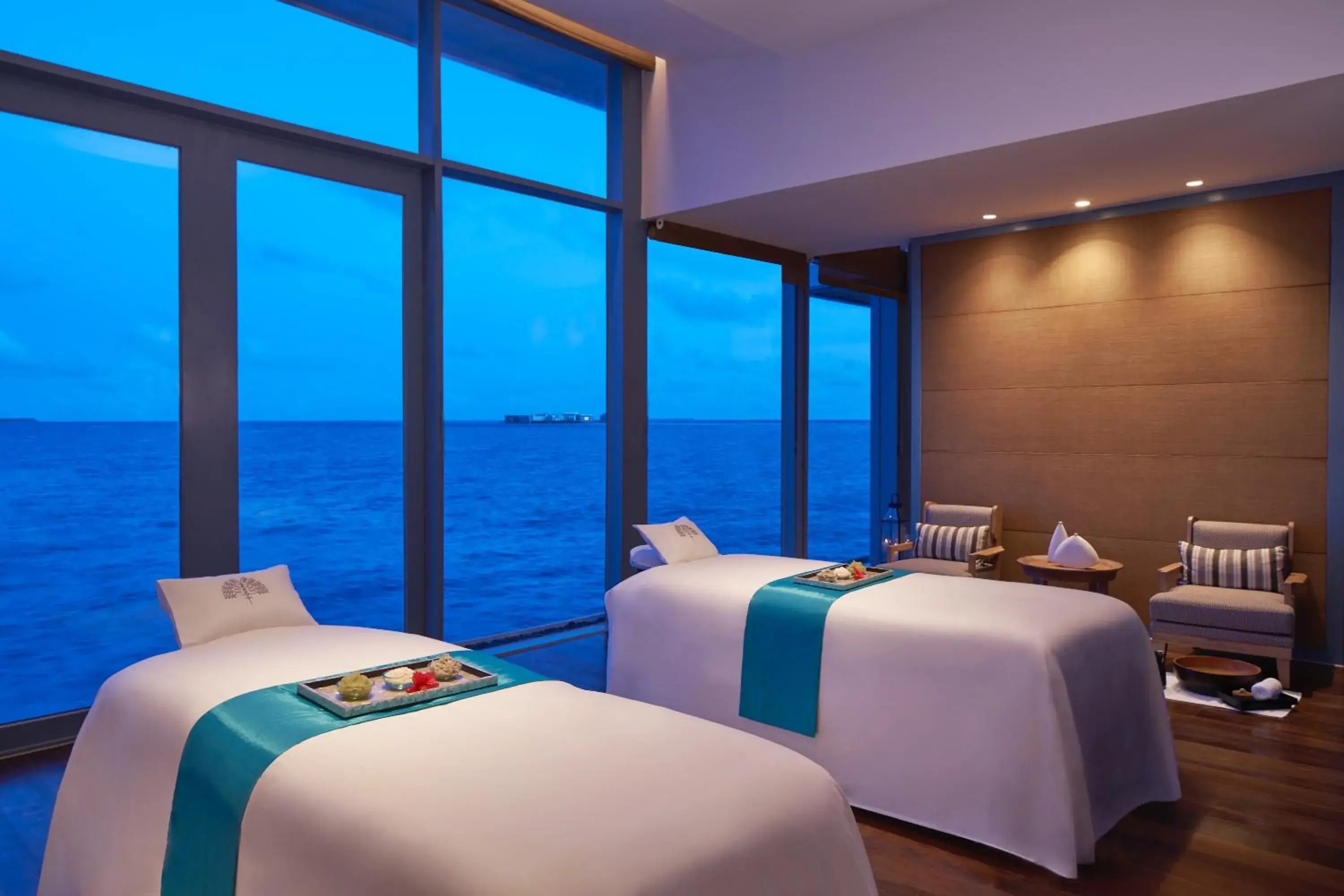 Spa and wellness centre/facilities, Bed in Raffles Maldives Meradhoo Spa and wellness centre/facilities, Bed in Raffles Maldives Meradhoo