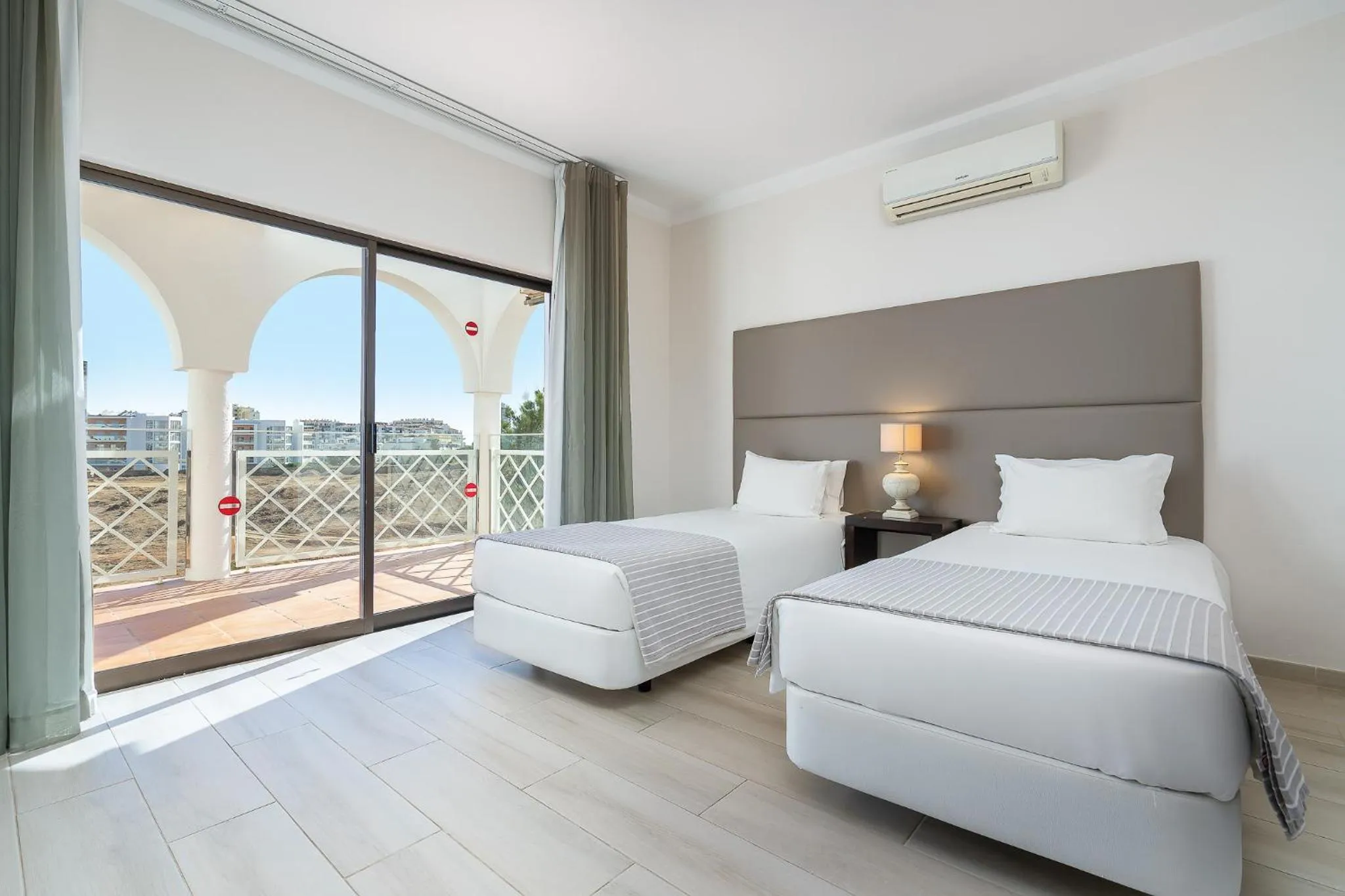 Bed in Clube Vilarosa