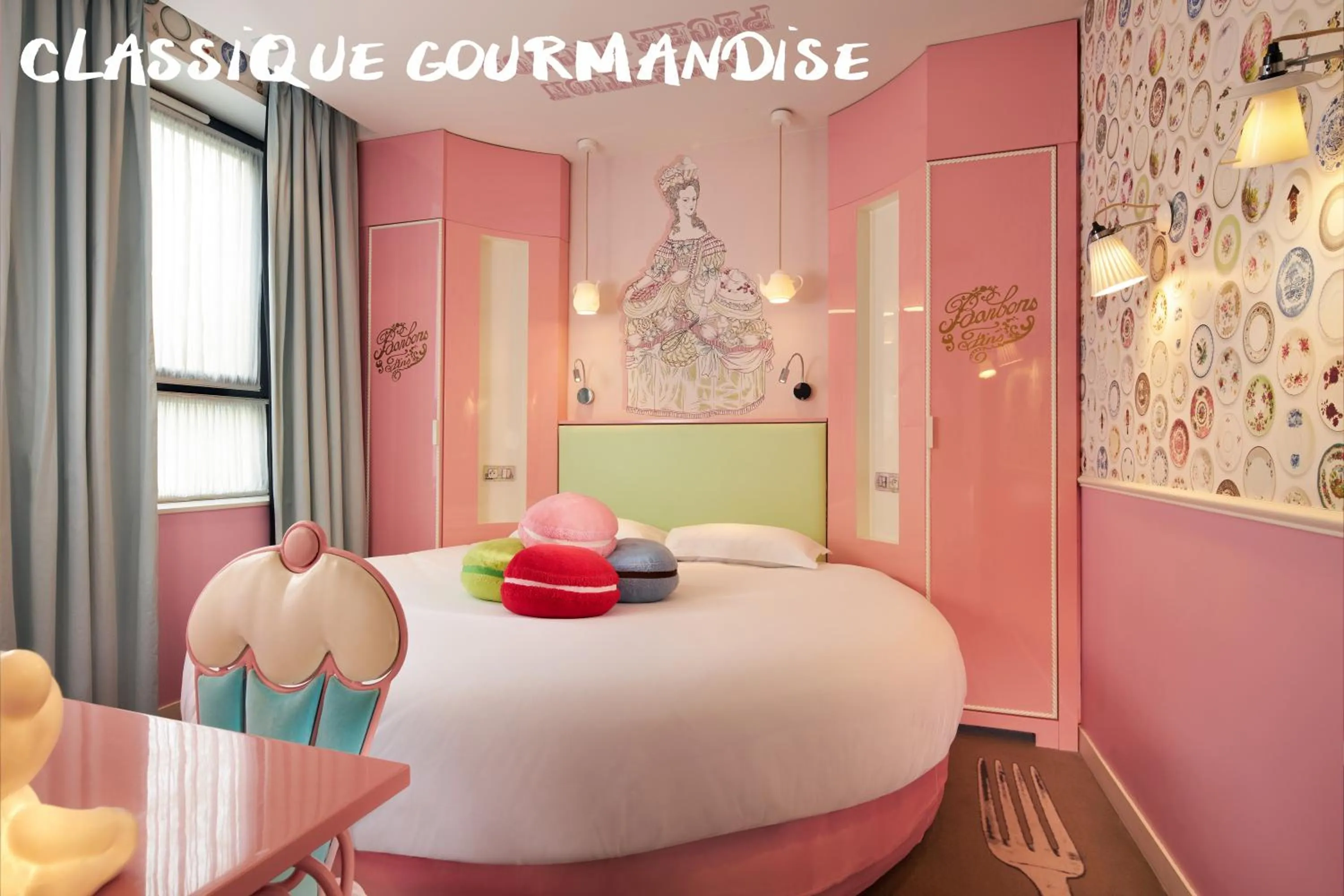 Bedroom, Bed in Hôtel Vice Versa