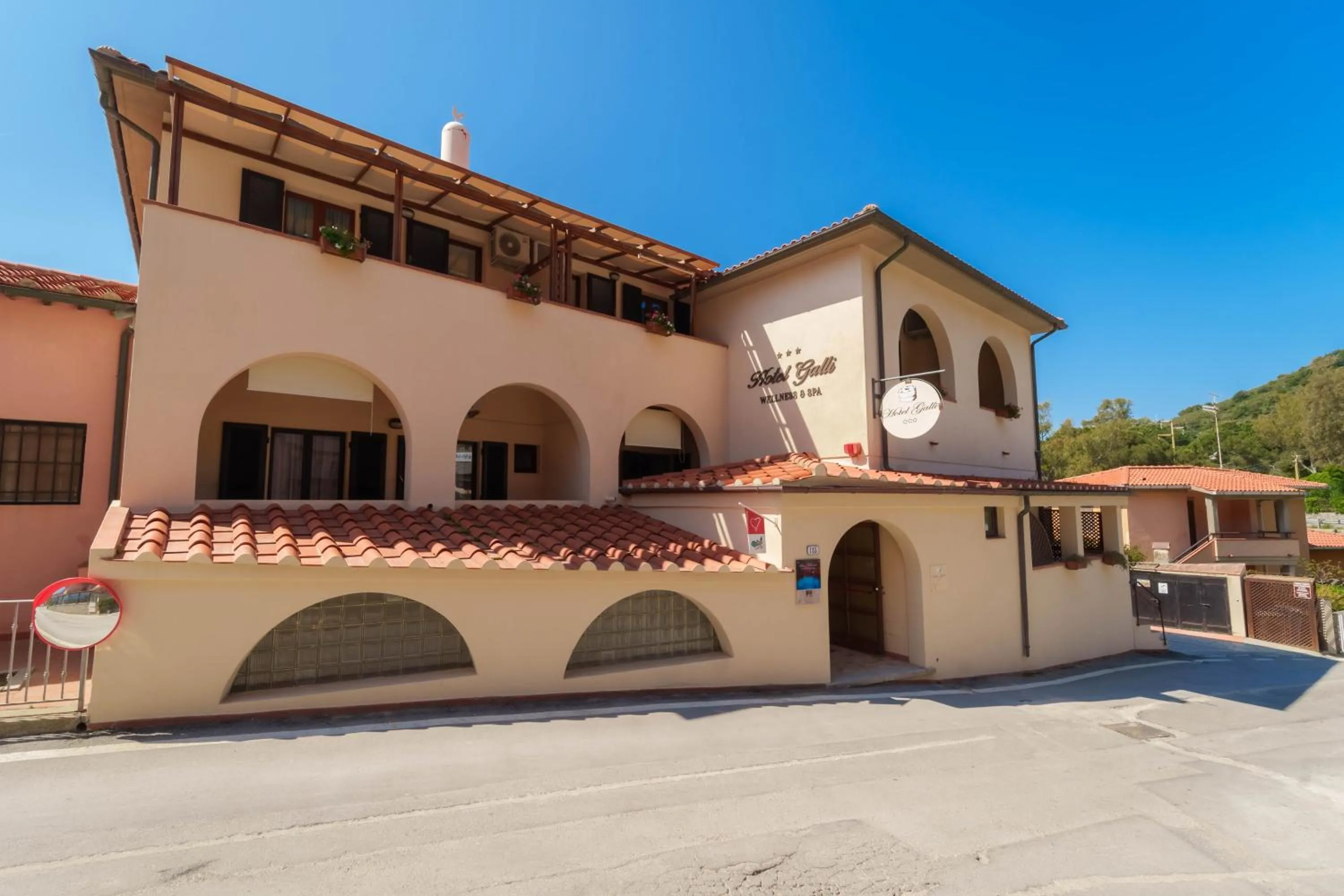 Property building in Hotel Galli - Wellness & Spa