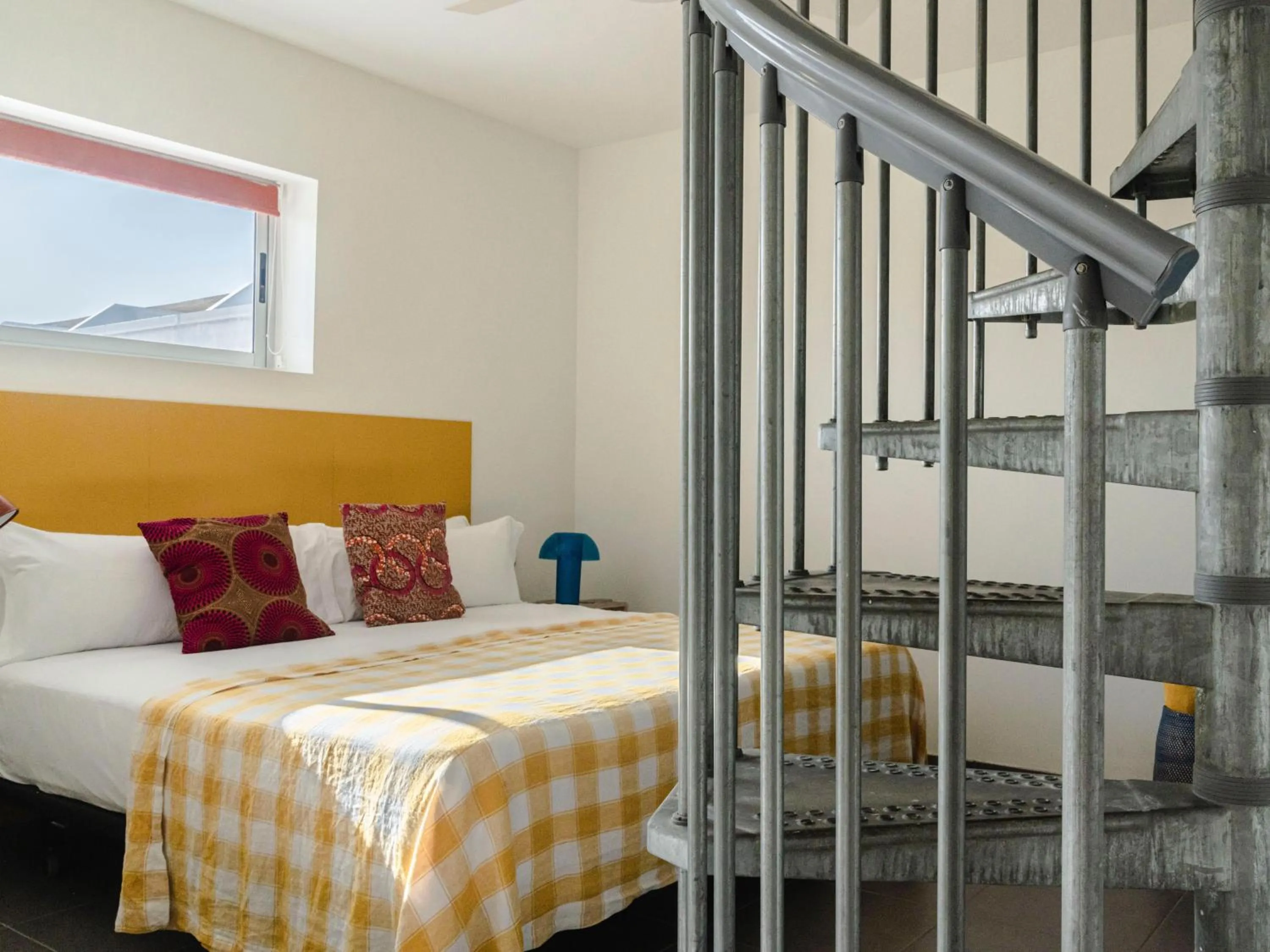 Photo of the whole room, Bed in Buendía Corralejo Nohotel