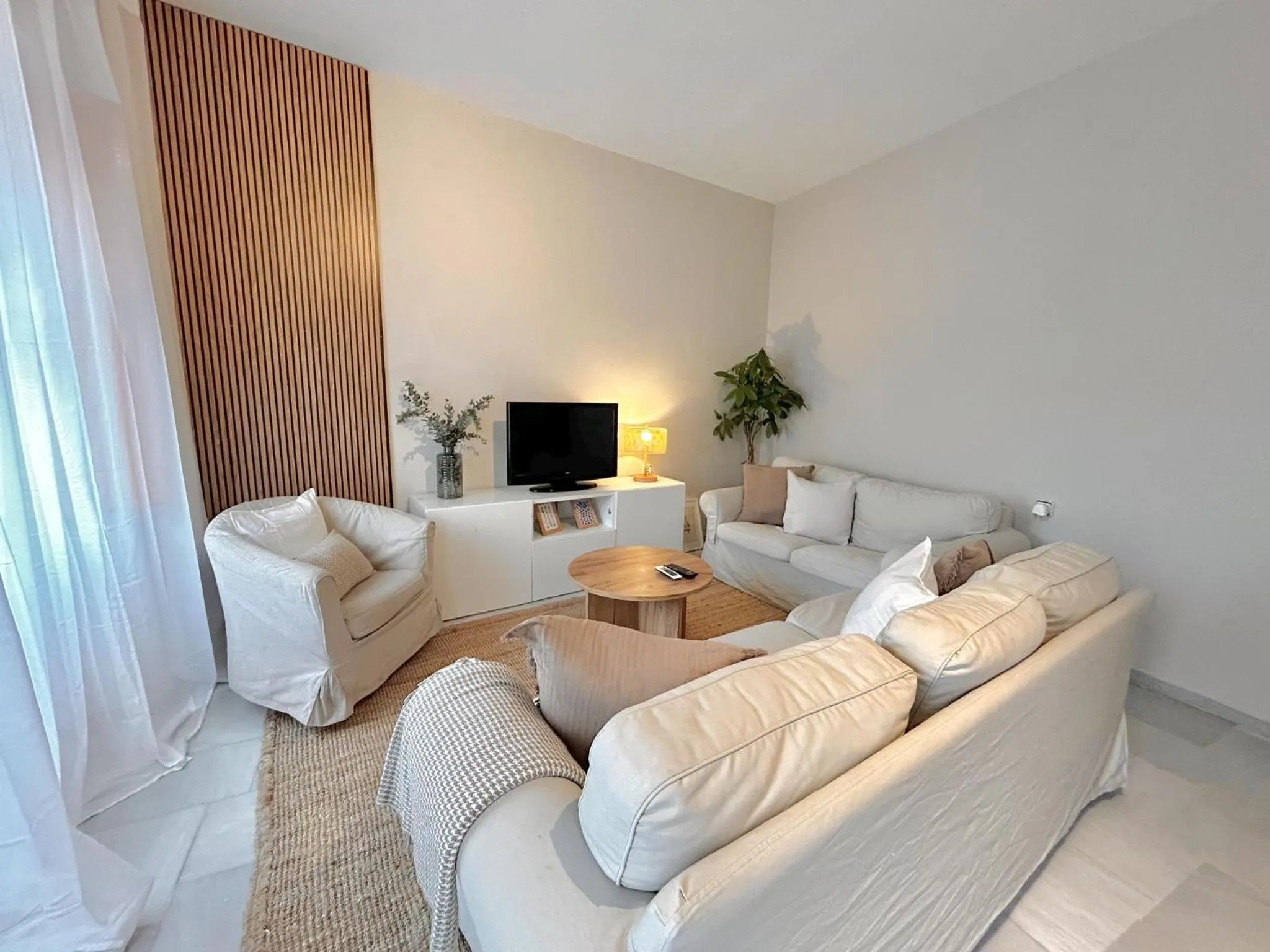 TV and multimedia in La Casa de Carmen