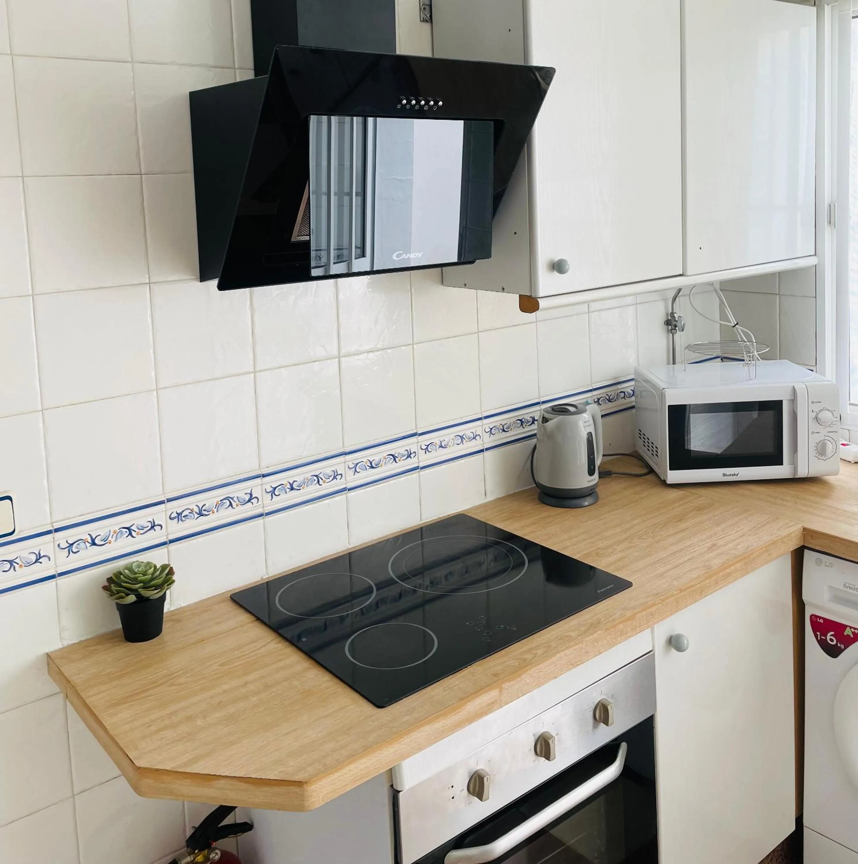 Kitchen or kitchenette in La Casa de Carmen