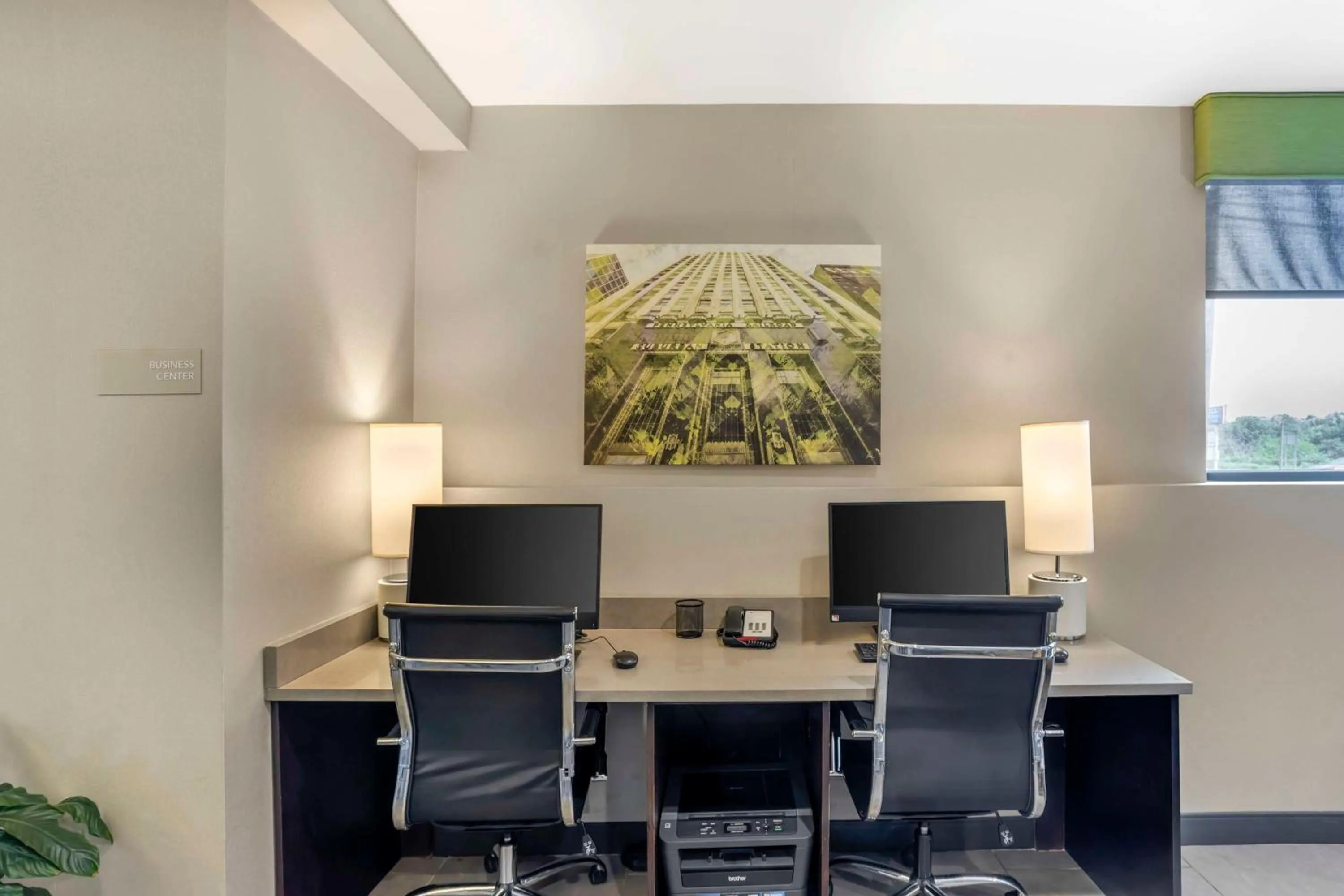 Business facilities in Best Western Plus Philadelphia-Pennsauken Hotel