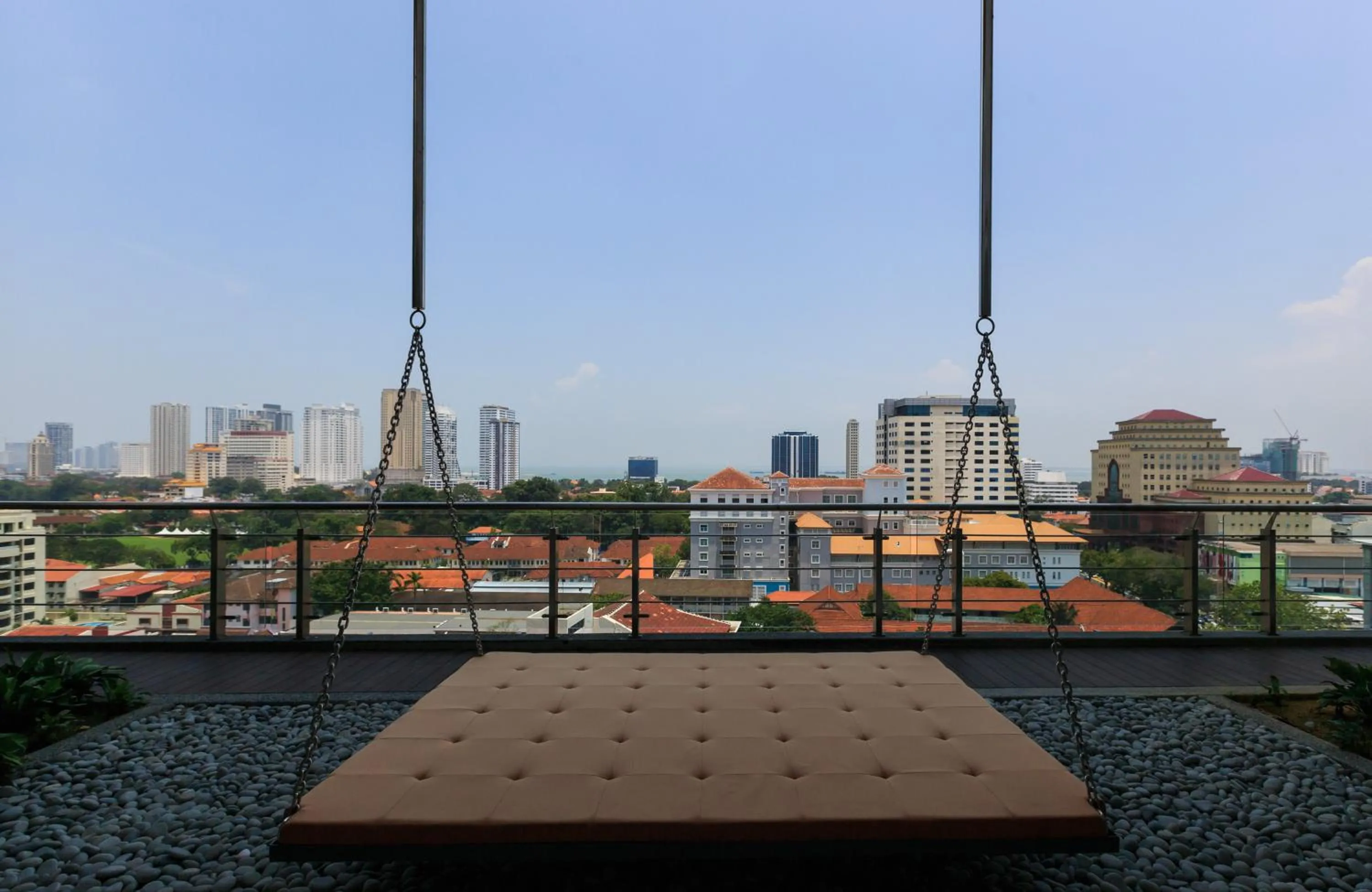 Tropicana 218 Macalister