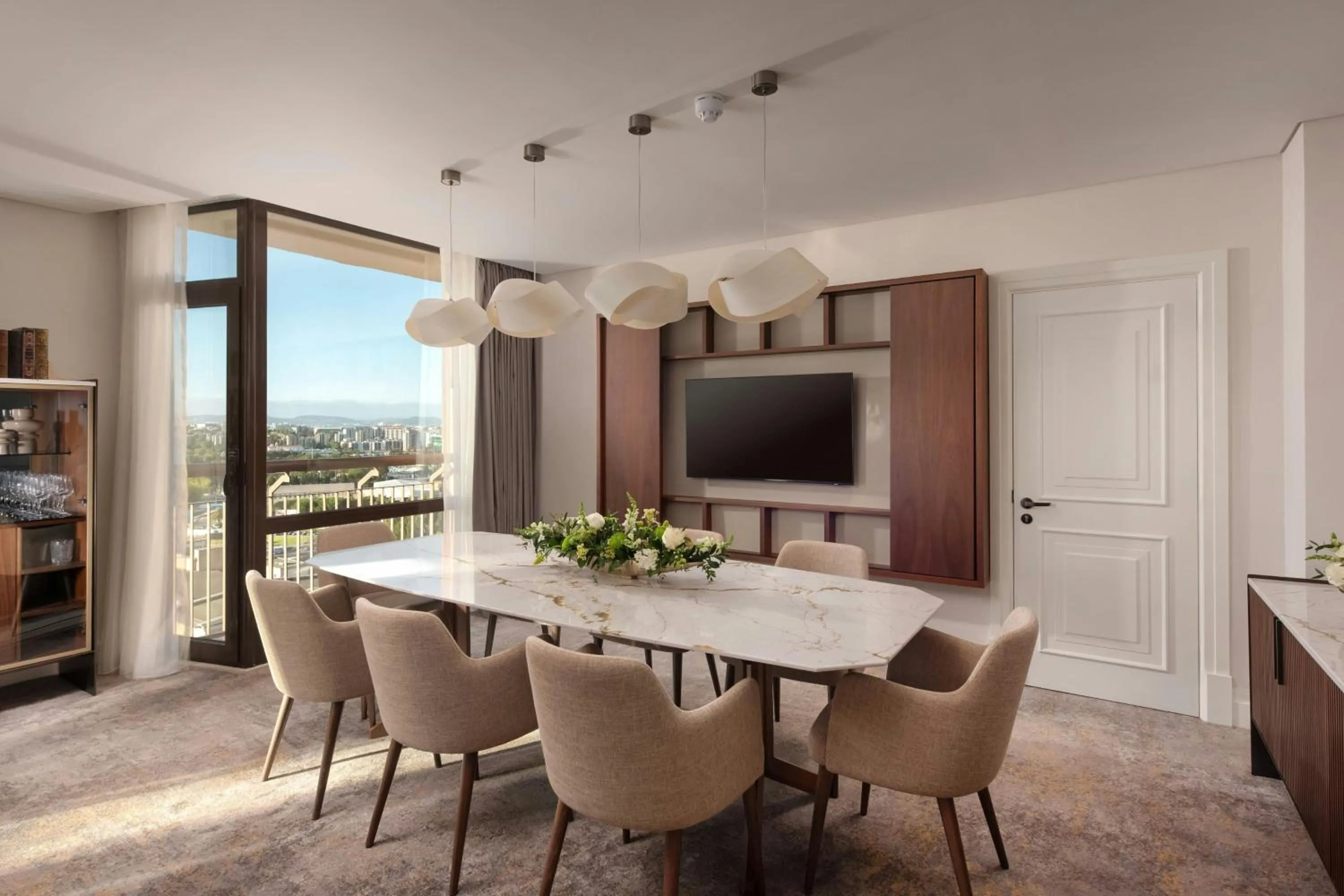 Living room in Lisbon Marriott Hotel