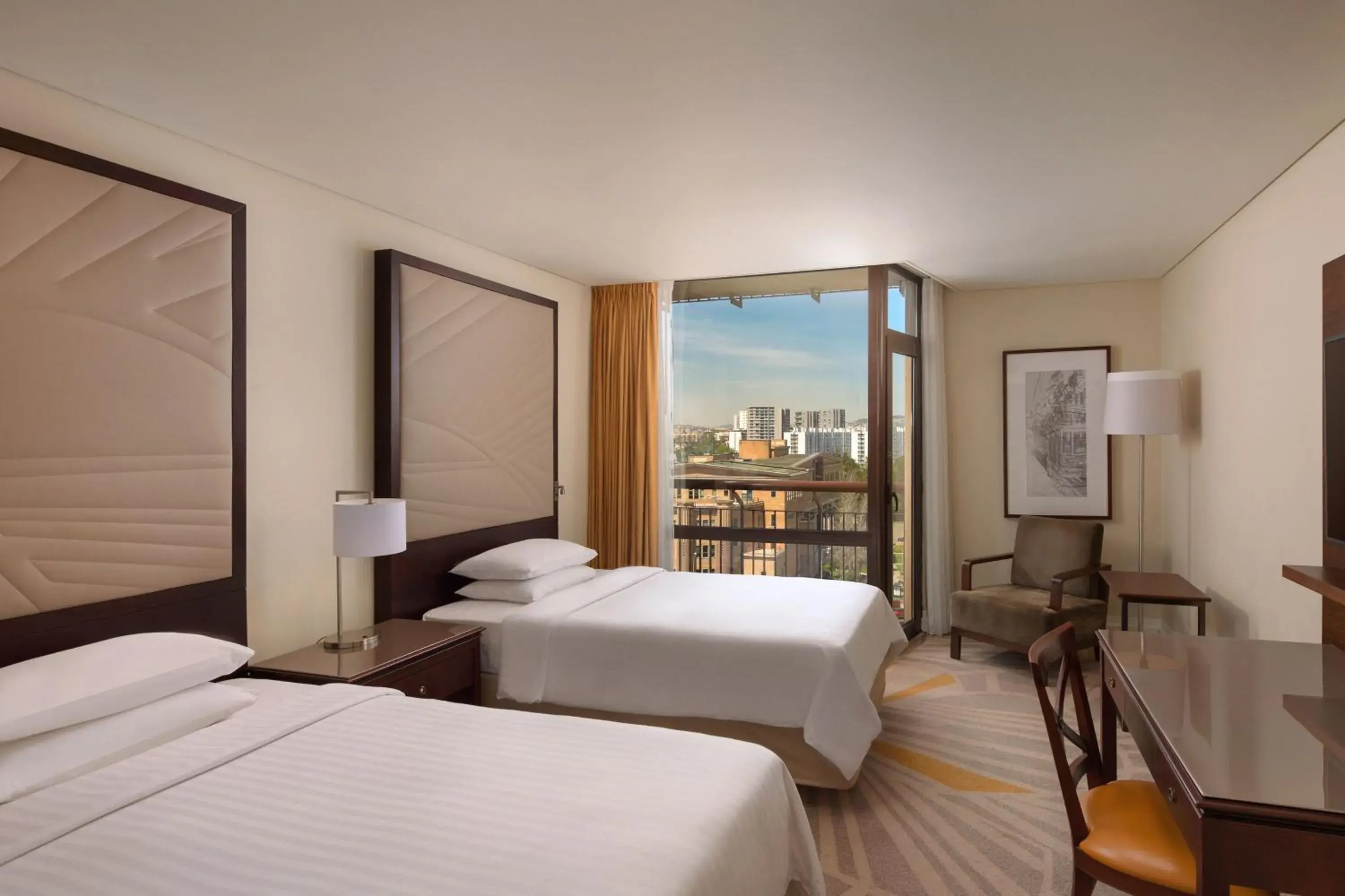 Comfort Twin, Guest room, 2 Twins, Balcony in Lisbon Marriott Hotel Comfort Twin, Guest room, 2 Twins, Balcony in Lisbon Marriott Hotel