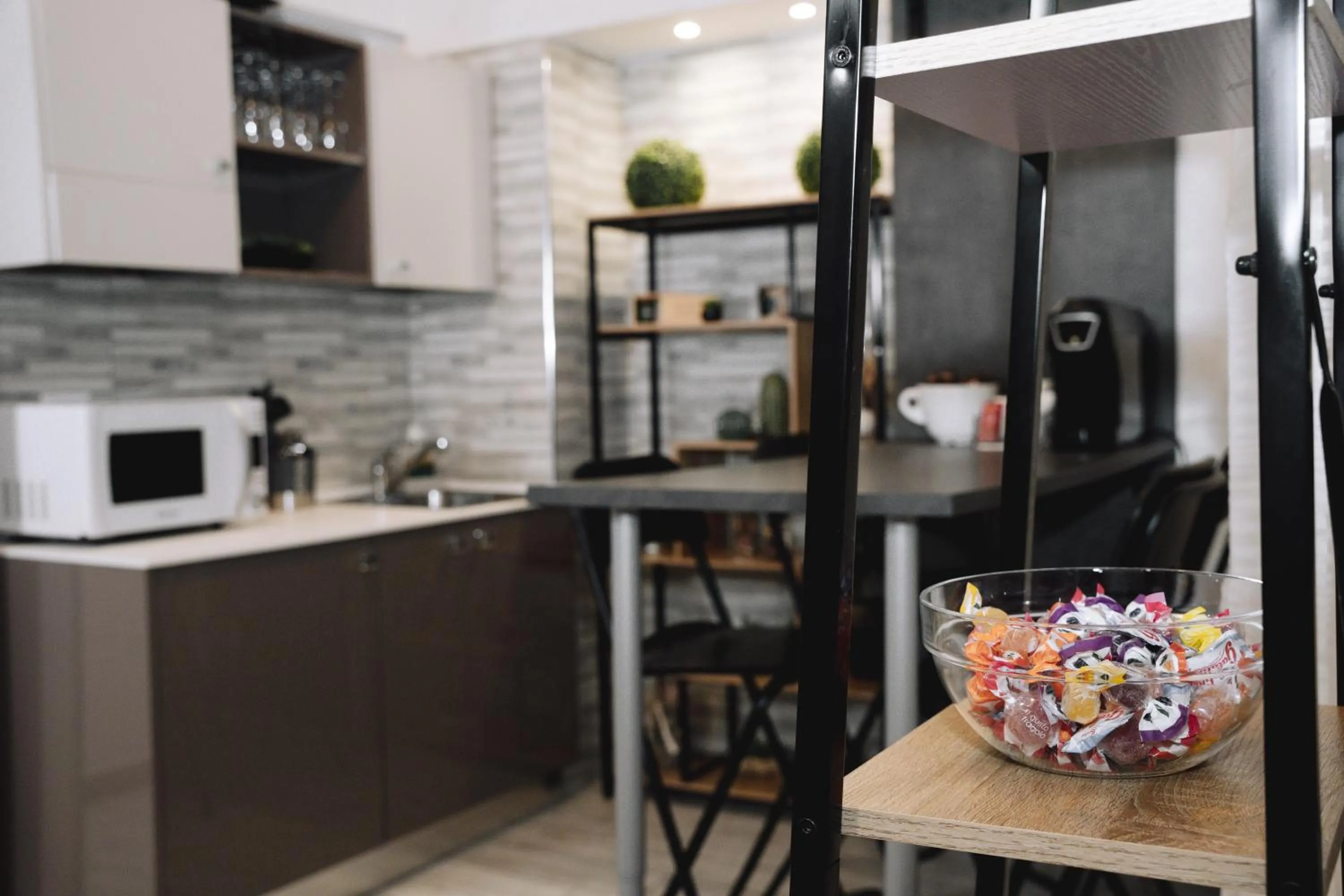 Coffee/tea facilities in 47 Steps