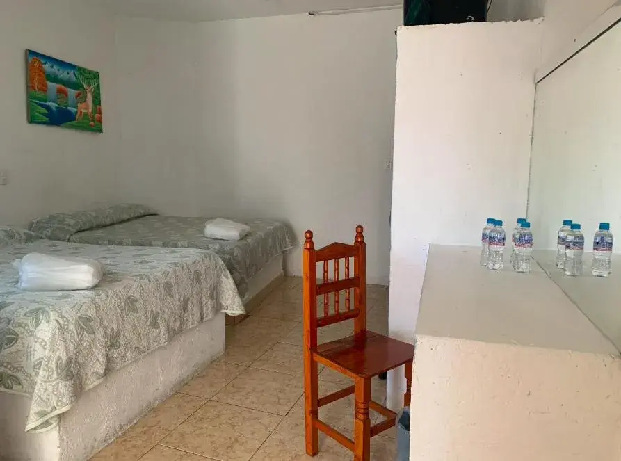 Classic Quadruple Room in Hotel Puerto Villamar Classic Quadruple Room in Hotel Puerto Villamar