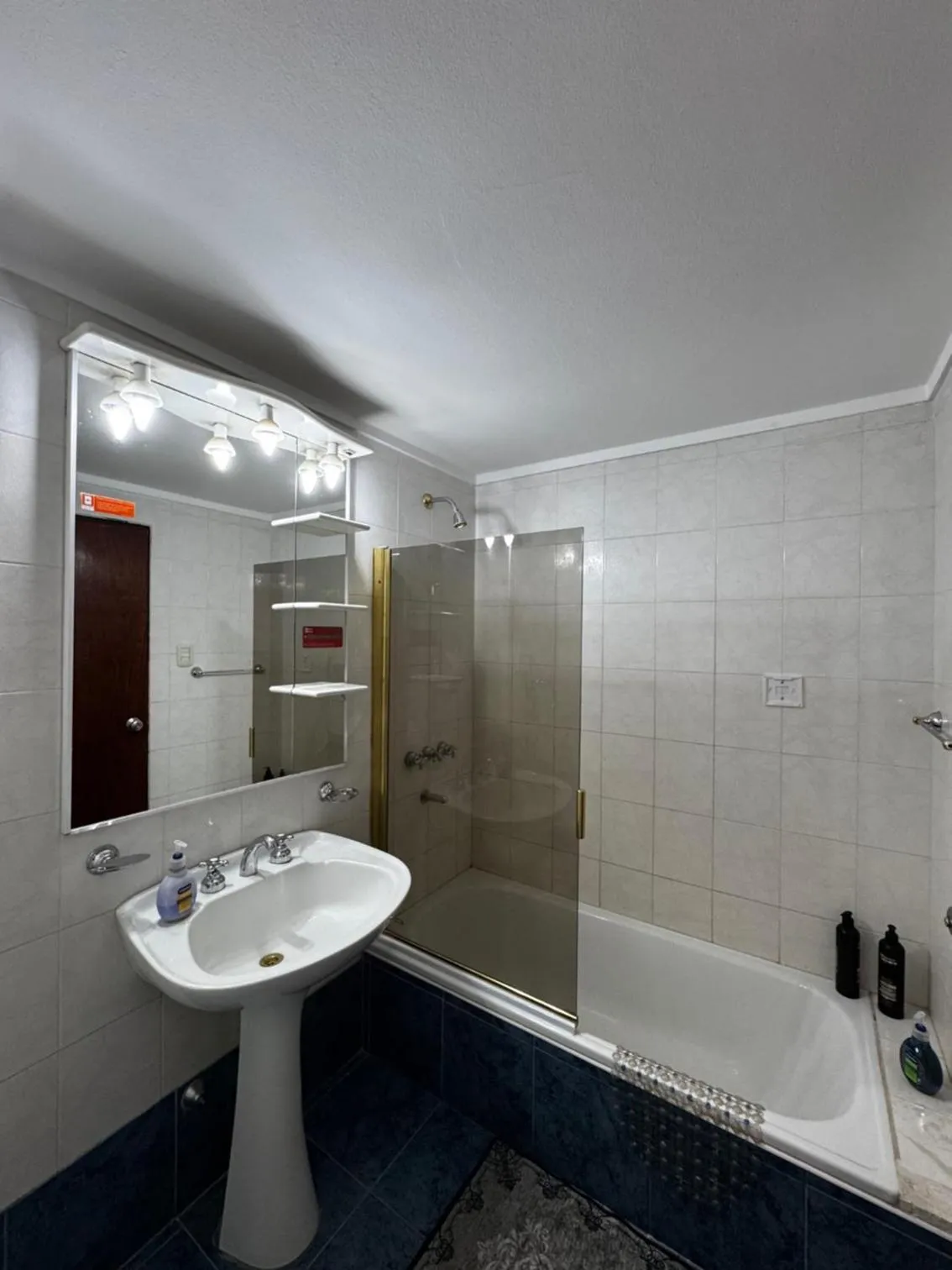 Shower in Hotel Aiello