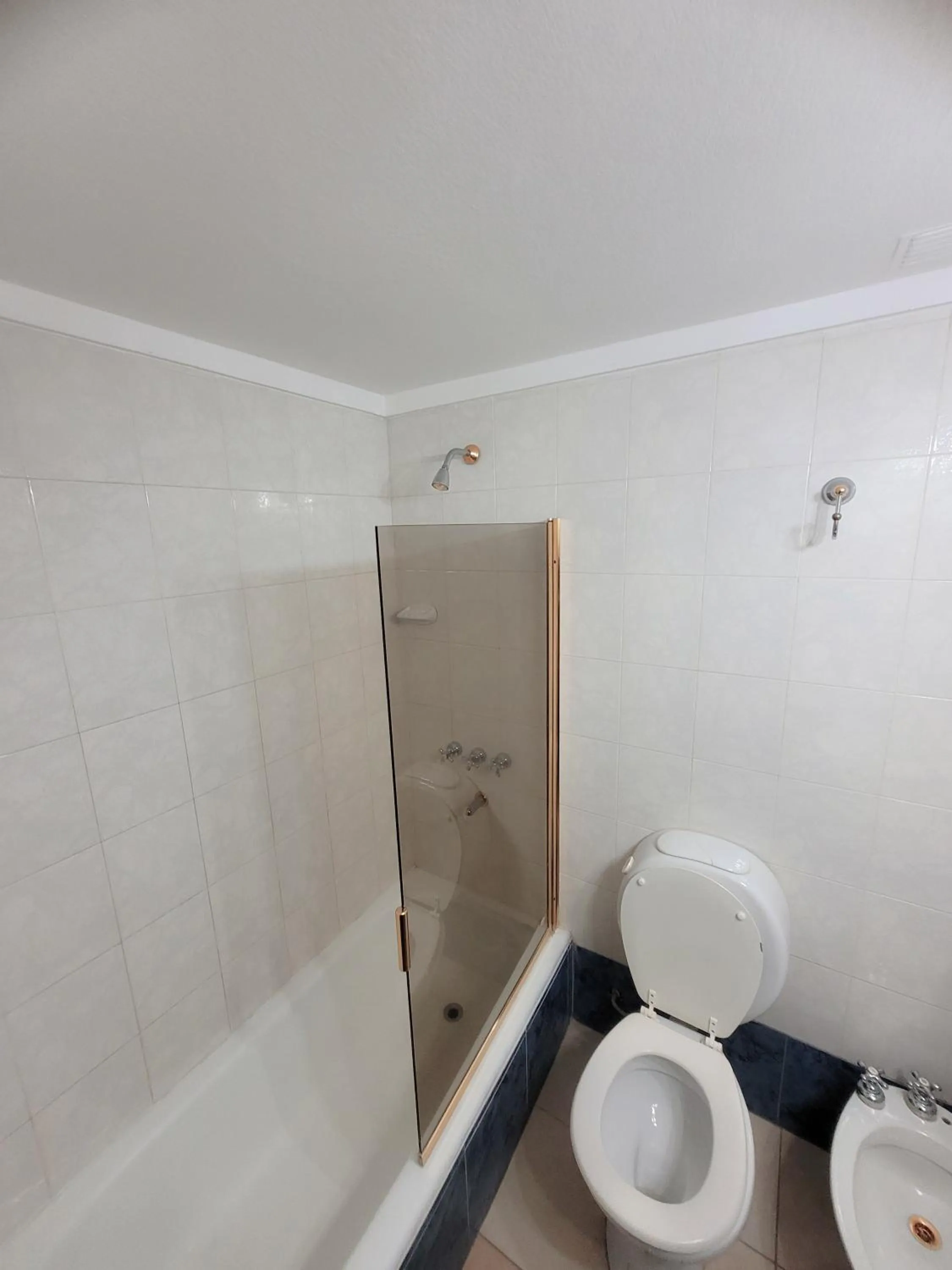 Shower in Hotel Aiello