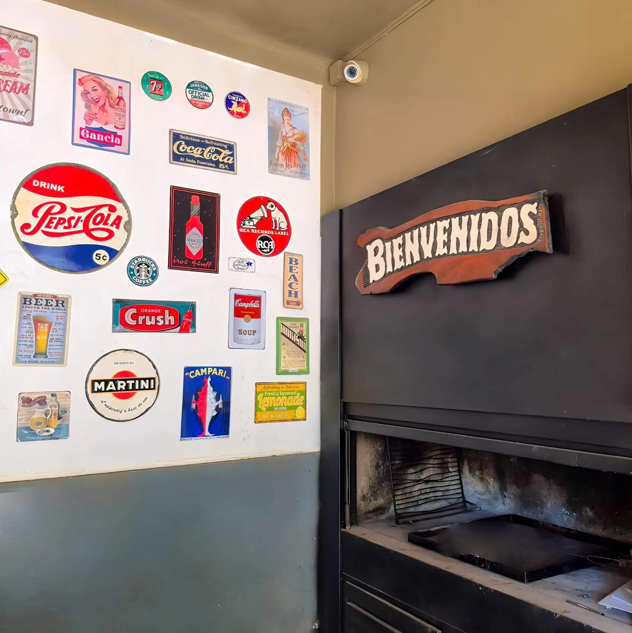 Logo/Certificate/Sign in Hotel Aiello