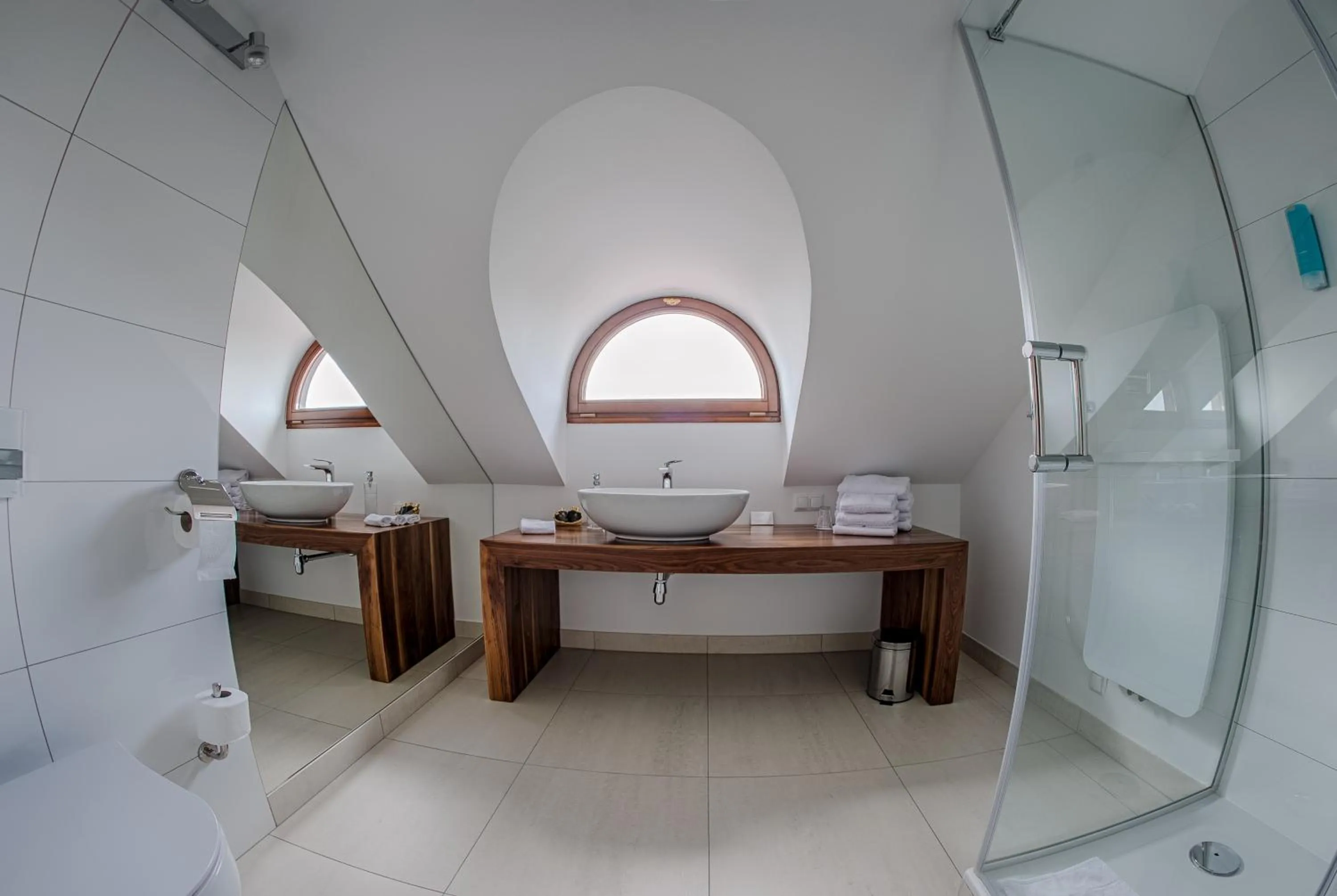 Toilet in Hotel Jakubus