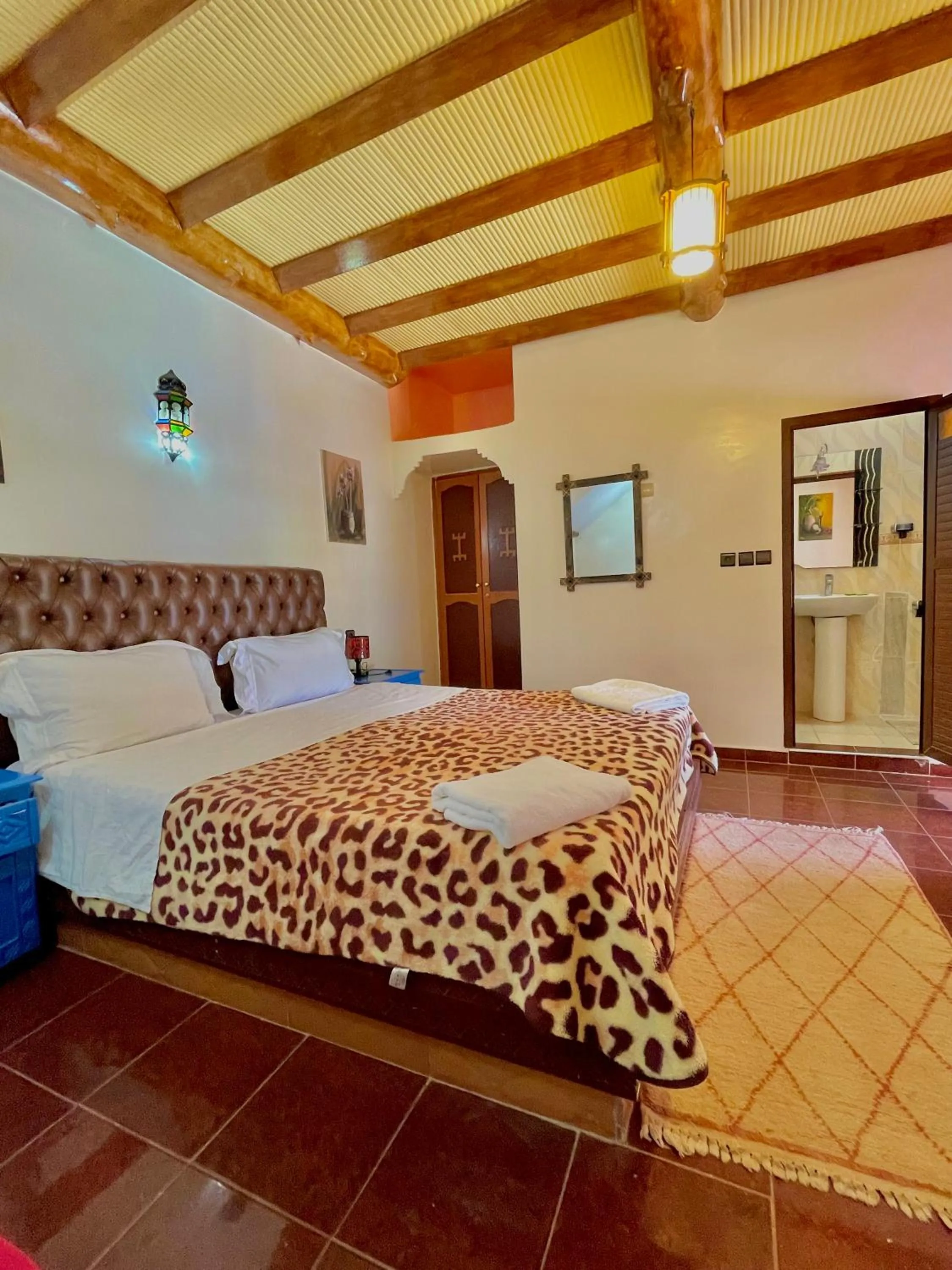 Bedroom, Bed in Hotel L'Arganier d'Ammelne