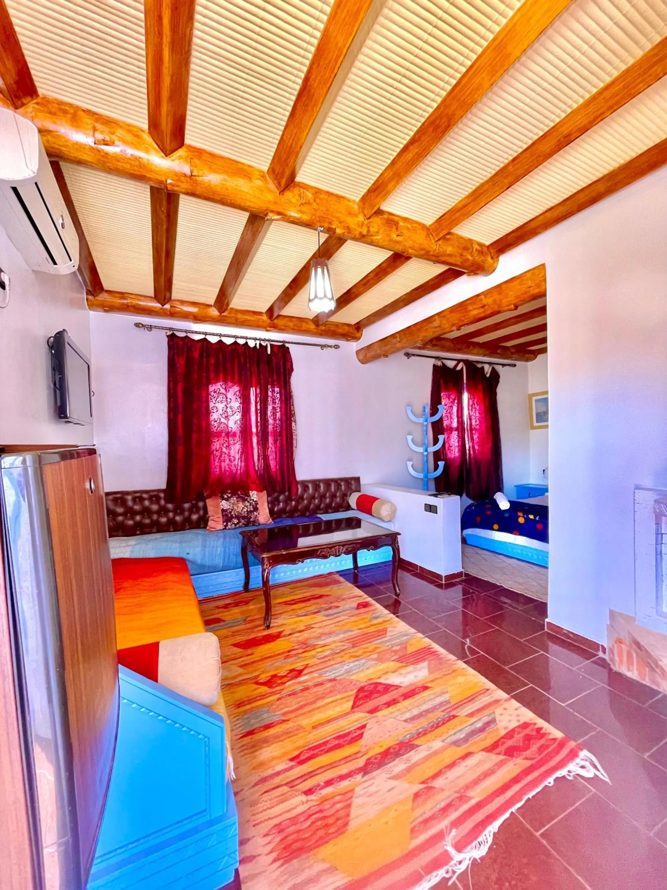 Bedroom in Hotel L'Arganier d'Ammelne