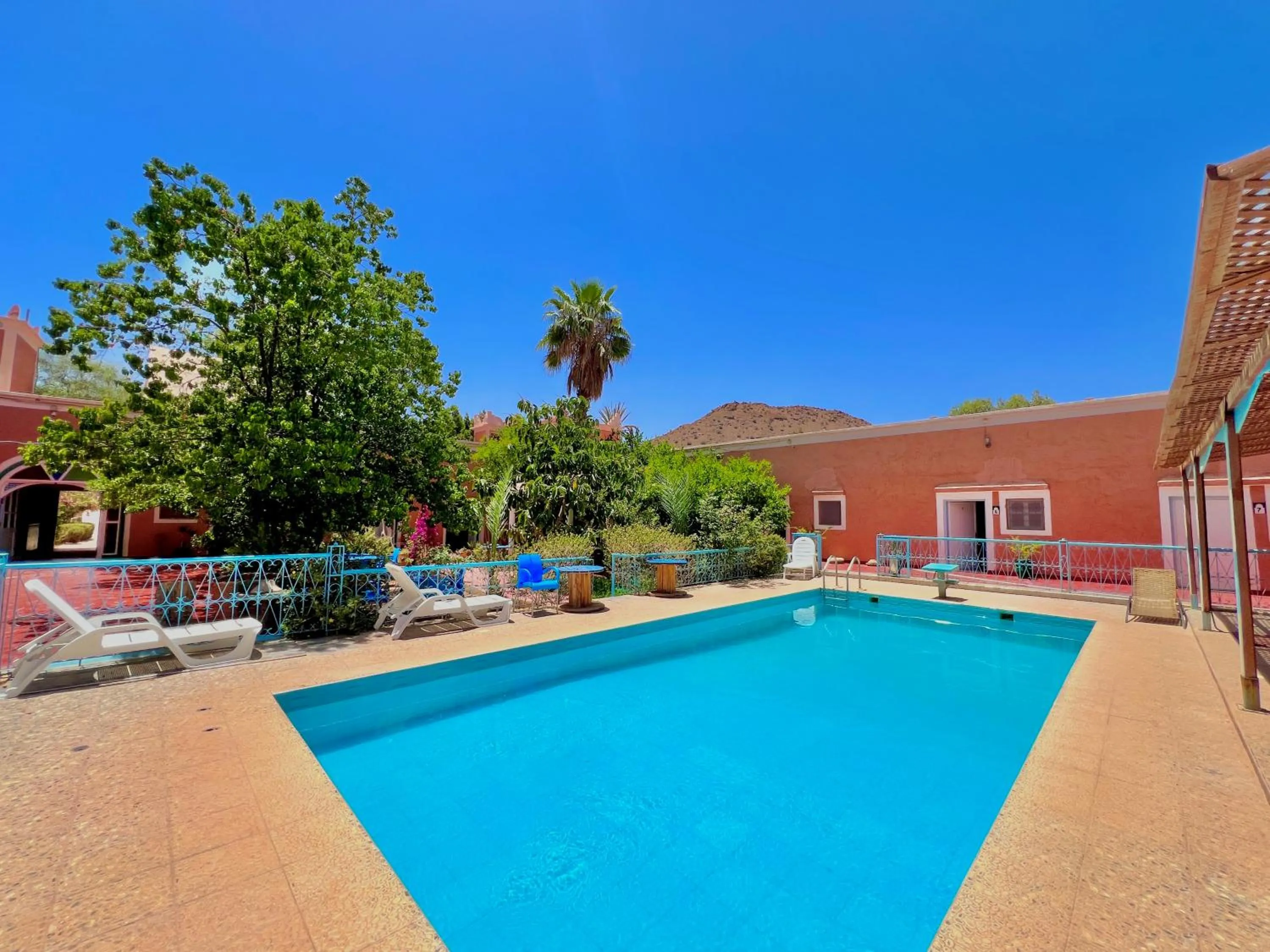 Pool view in Hotel L'Arganier d'Ammelne