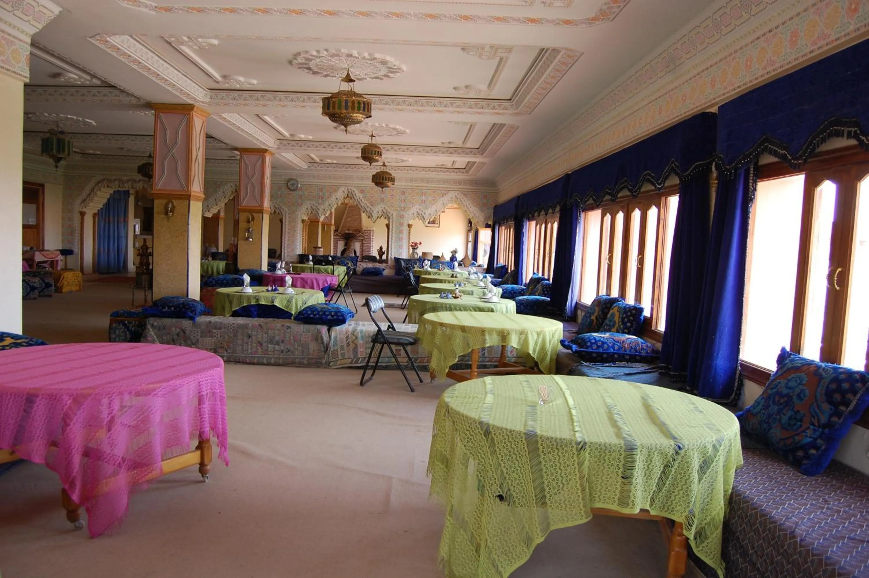 Living room in La Kasbah De Dades
